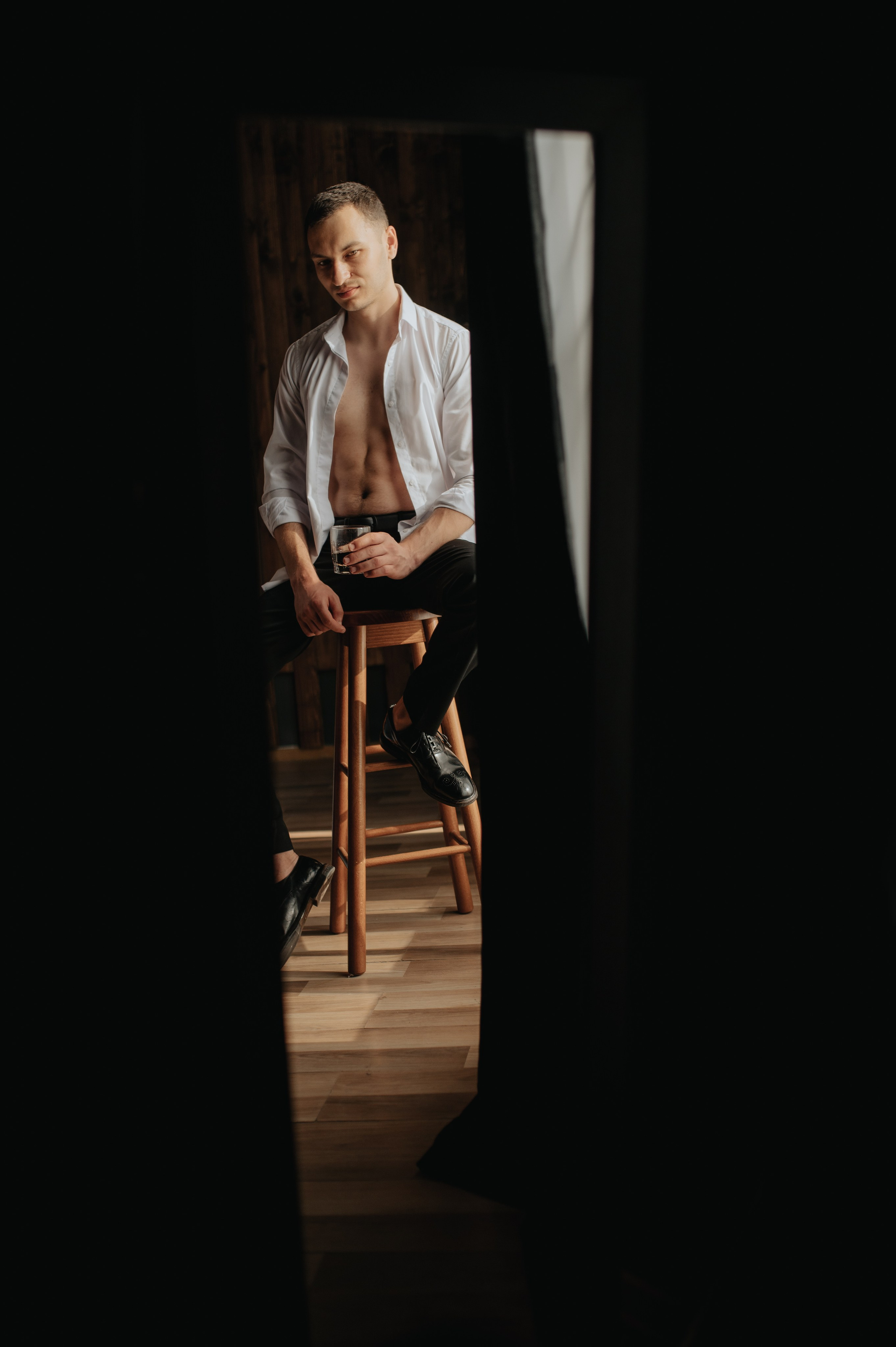 Sedinta foto boudoir. Proud Vision Weddings | Wedding Photography & Film — Servicii profesionale Foto Video Nunta Iasi