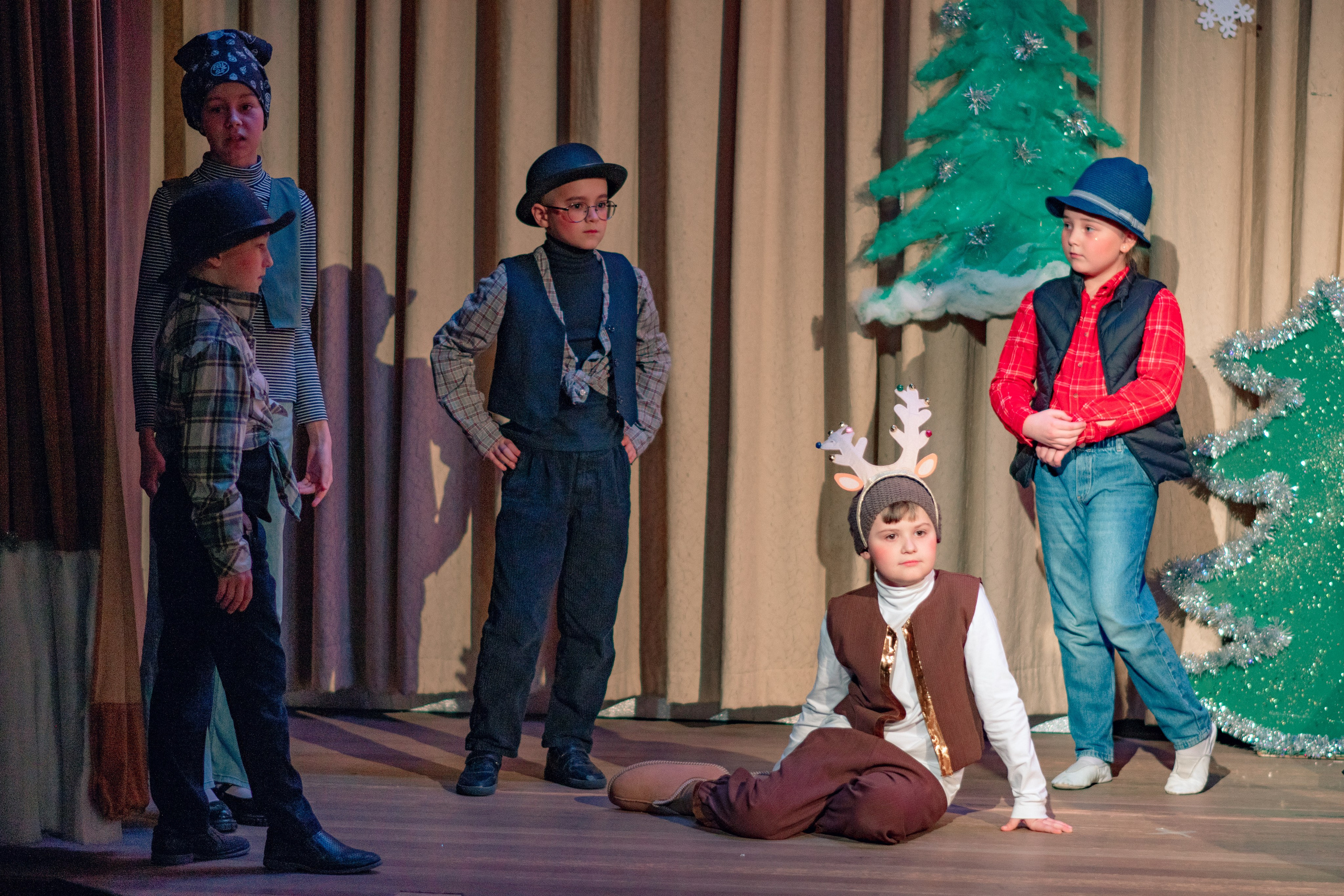 Театральная студия. Семейный и детский фотограф