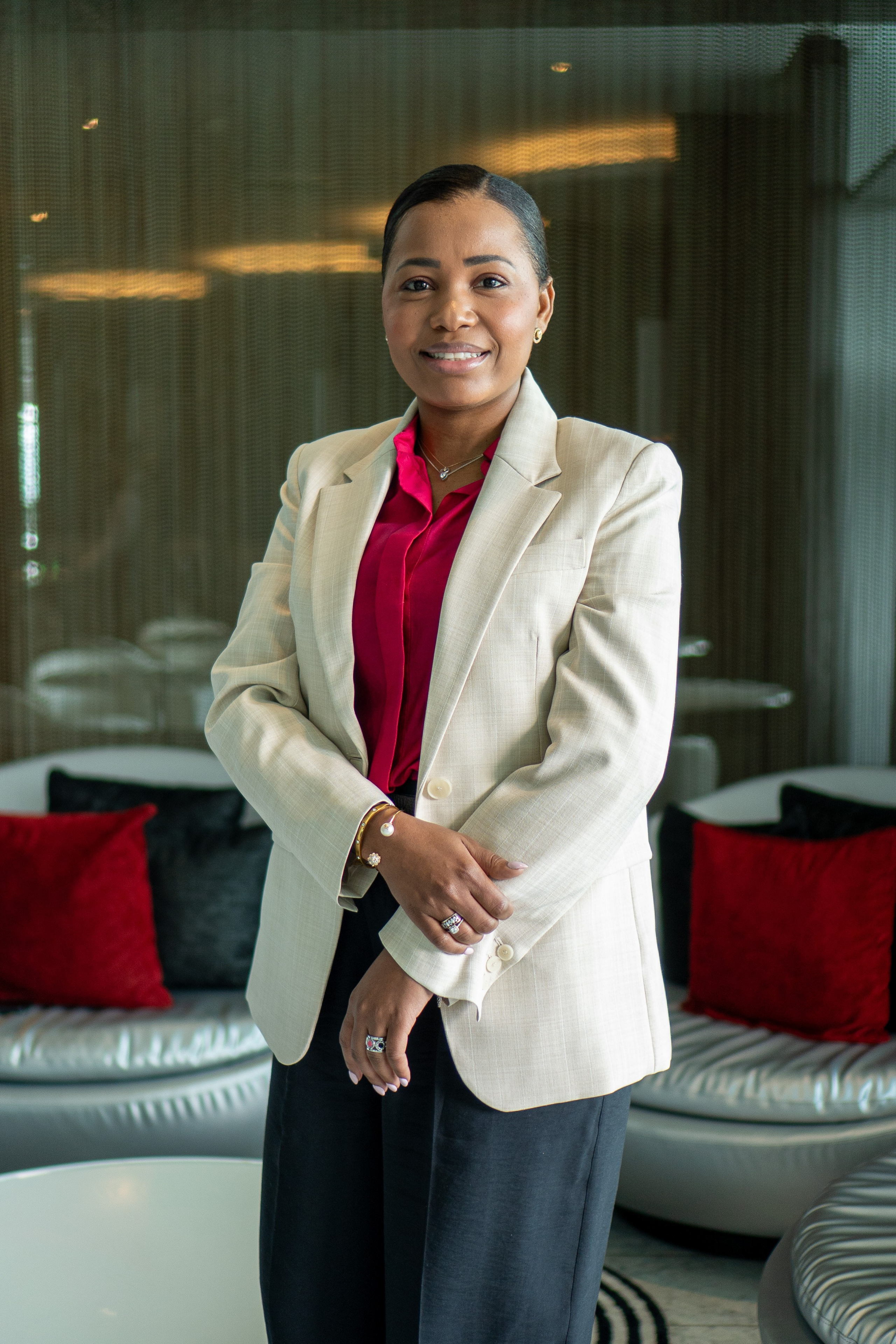 Raquel Ribeiro. Frames by Giovani Braga