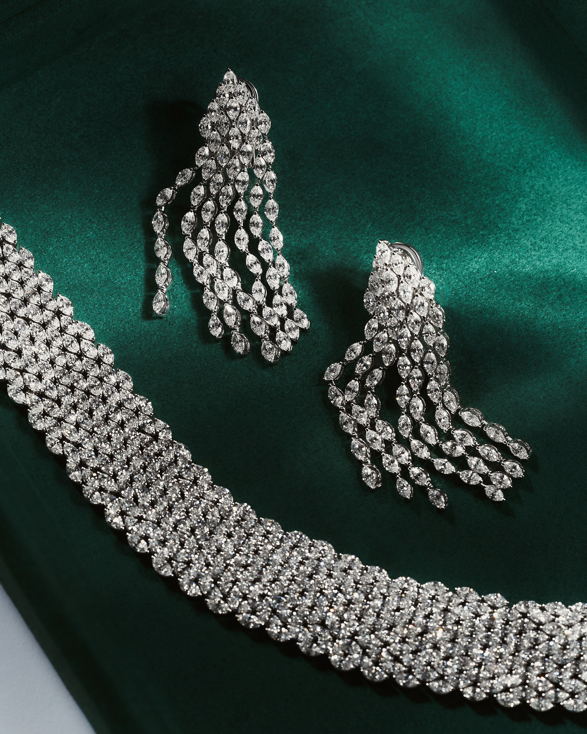 JEWELLERY. Fashion and advertising photographer Alina Mikhalkovich Dubai