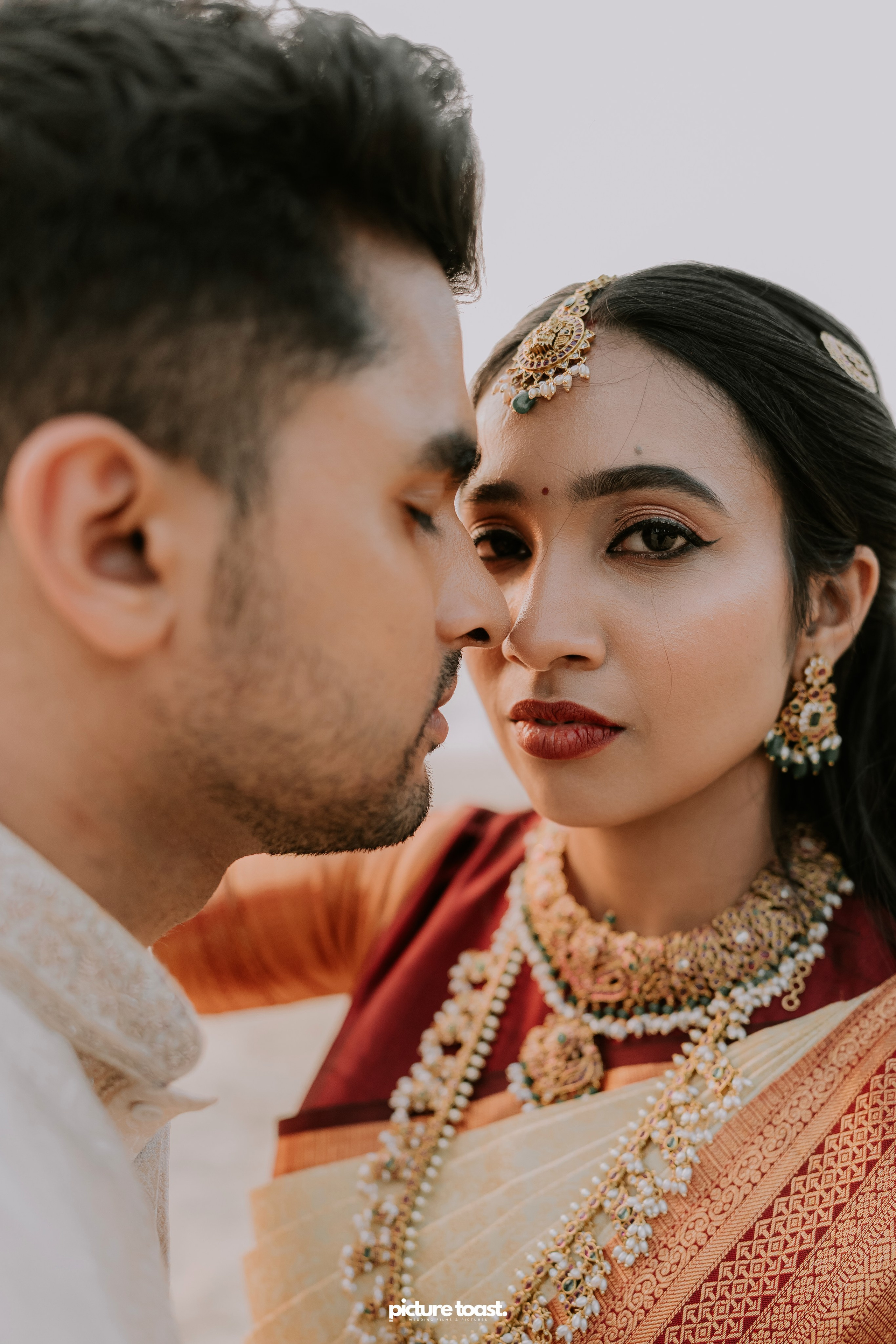 Traditional Kerala Hindu Wedding. Fine art Wedding Photographers in India & Canada