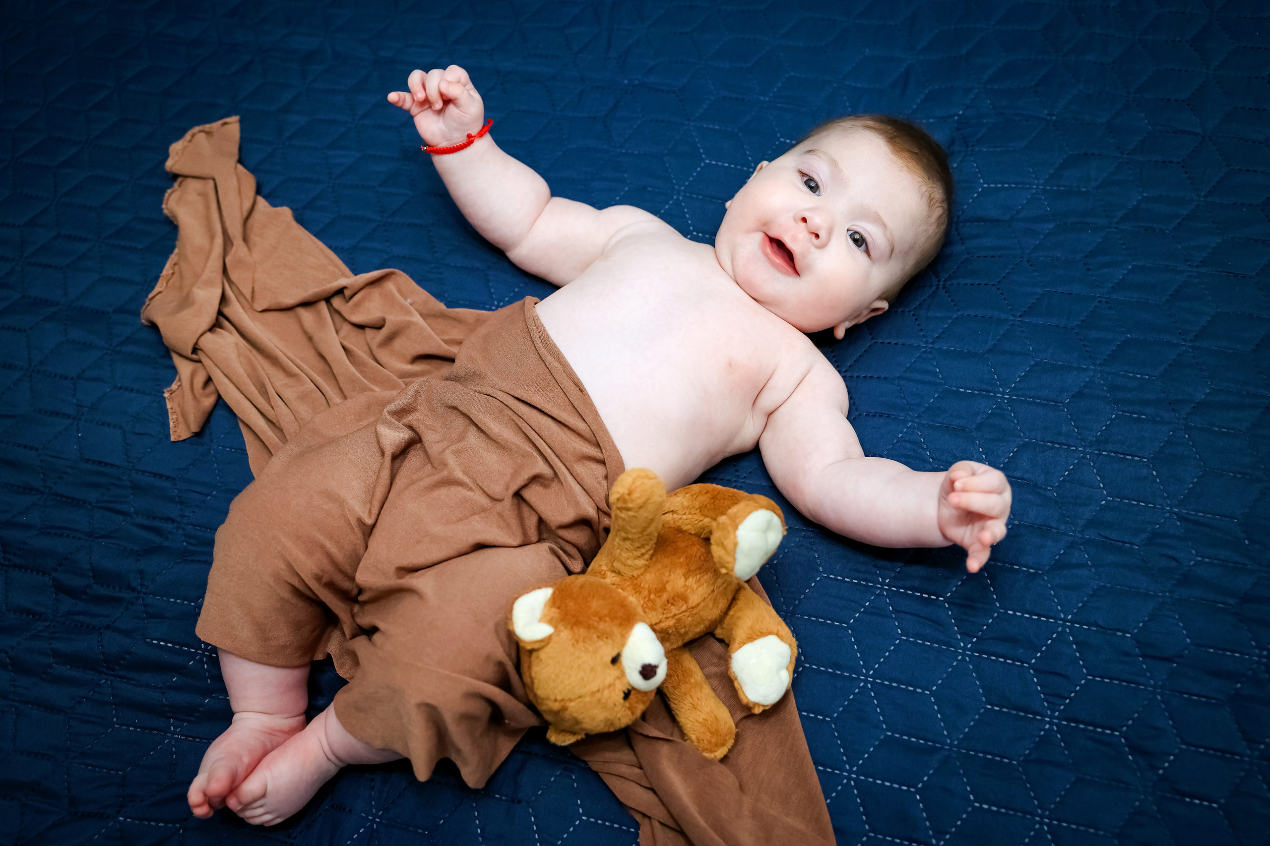 Andrei Damian. Moments By Gub