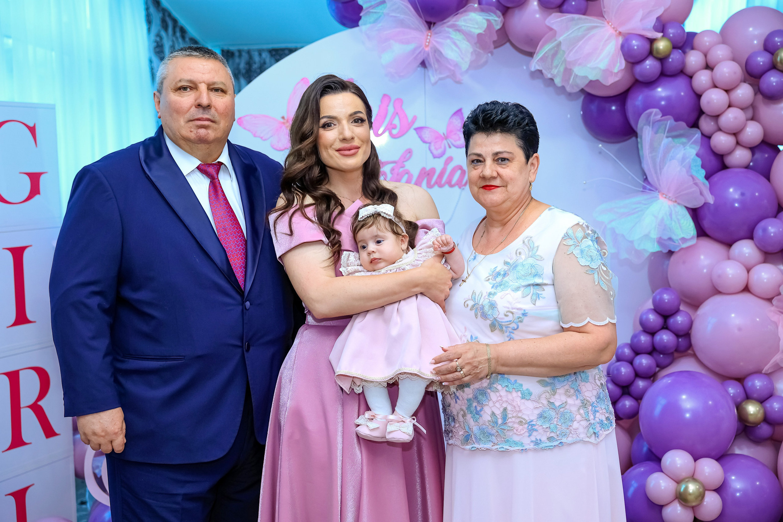 Iris Stefania. Moments By Gub