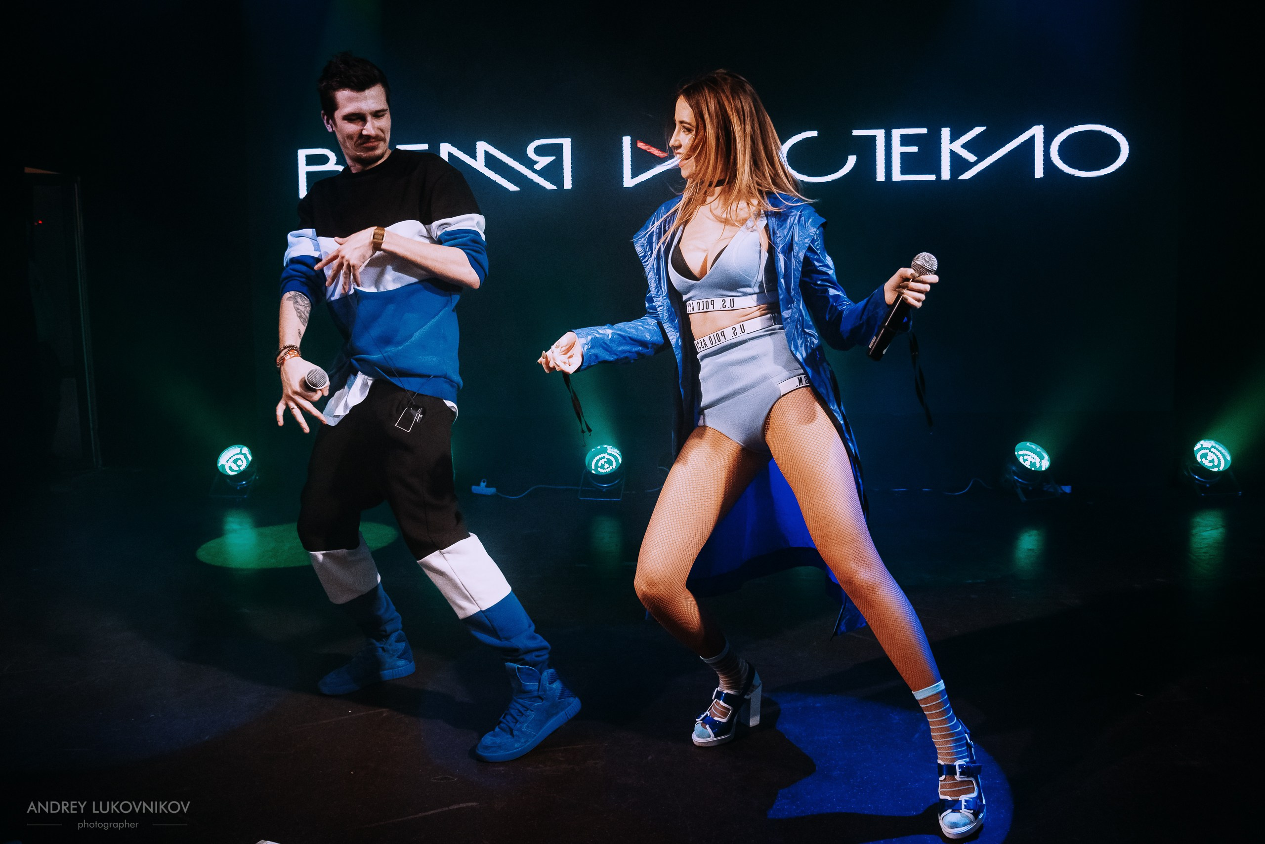 Время и Стекло