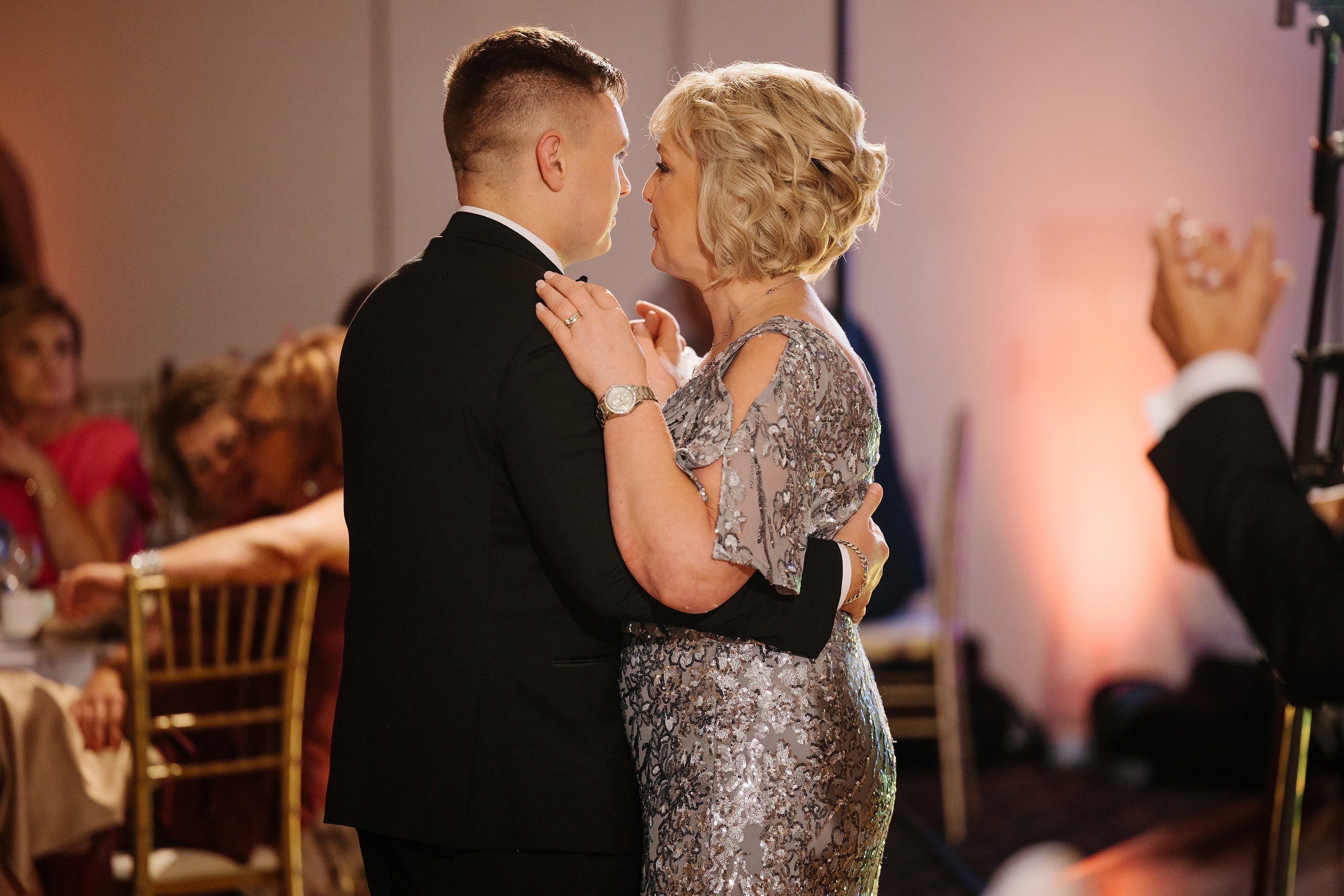 05.10.2024 Wedding. Wedding family event photographer in Chicago Nick Yushevich