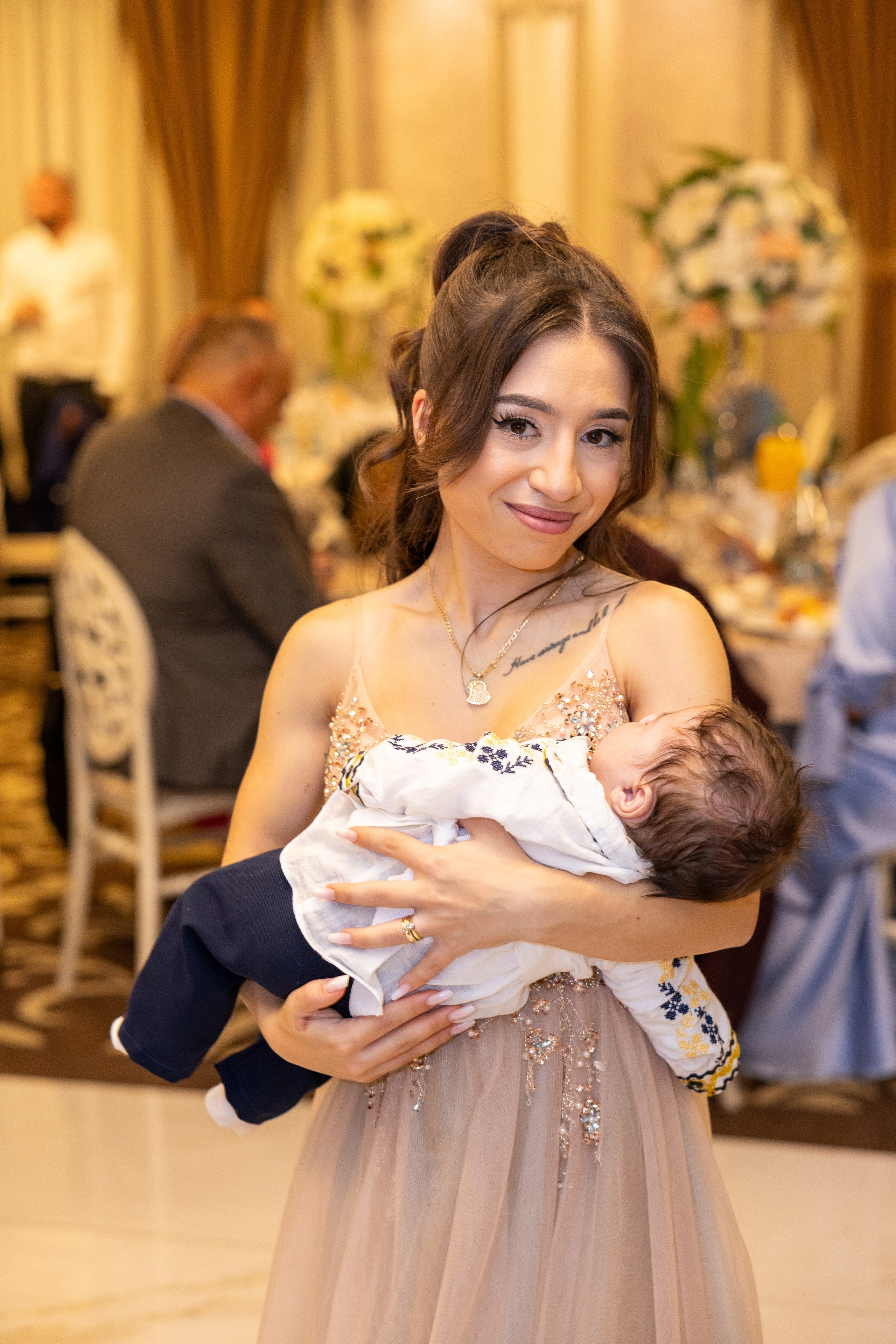 Andrei Sebastian. Moments By Gub