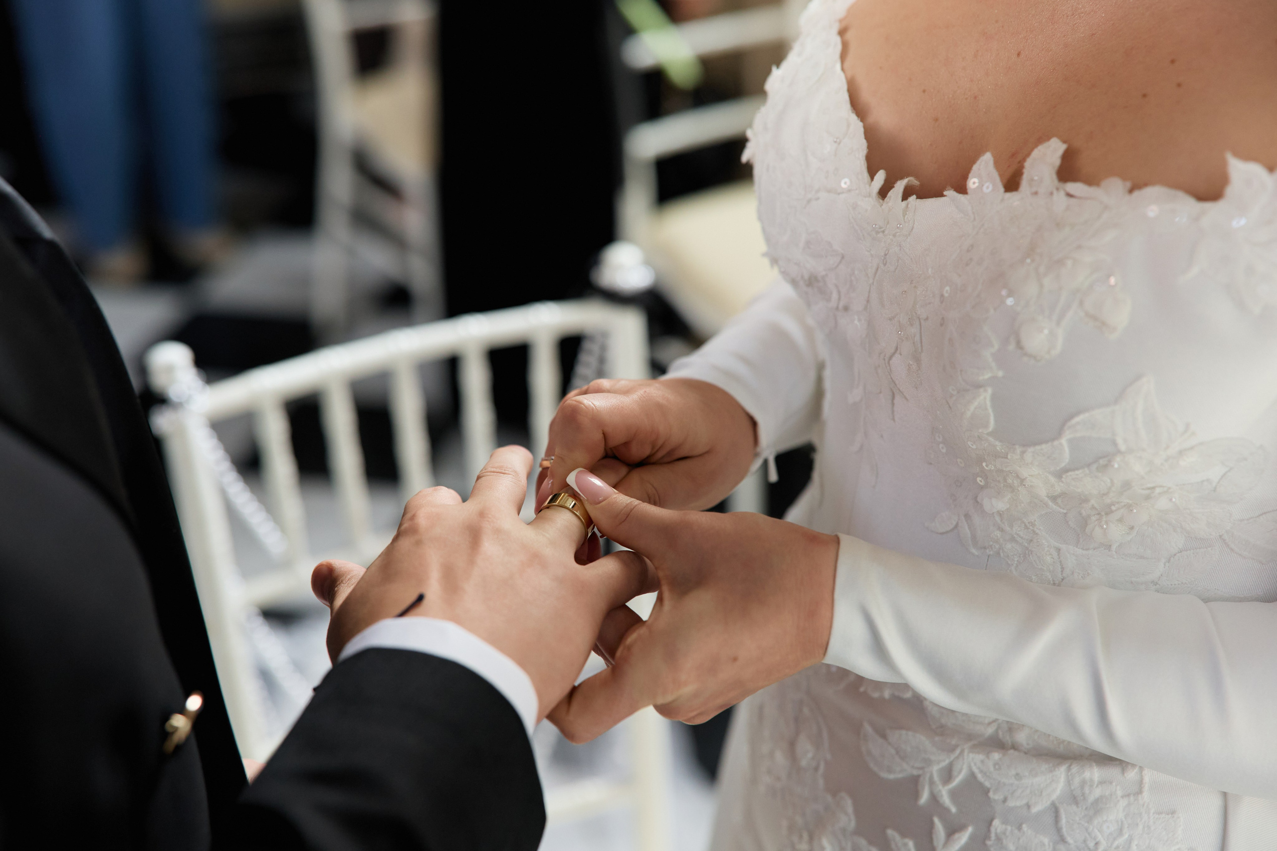 Wiktoria & Kacper. Pałac Goetz. Fotograf ślubny i rodzinny w Krakowie Yana Klymova