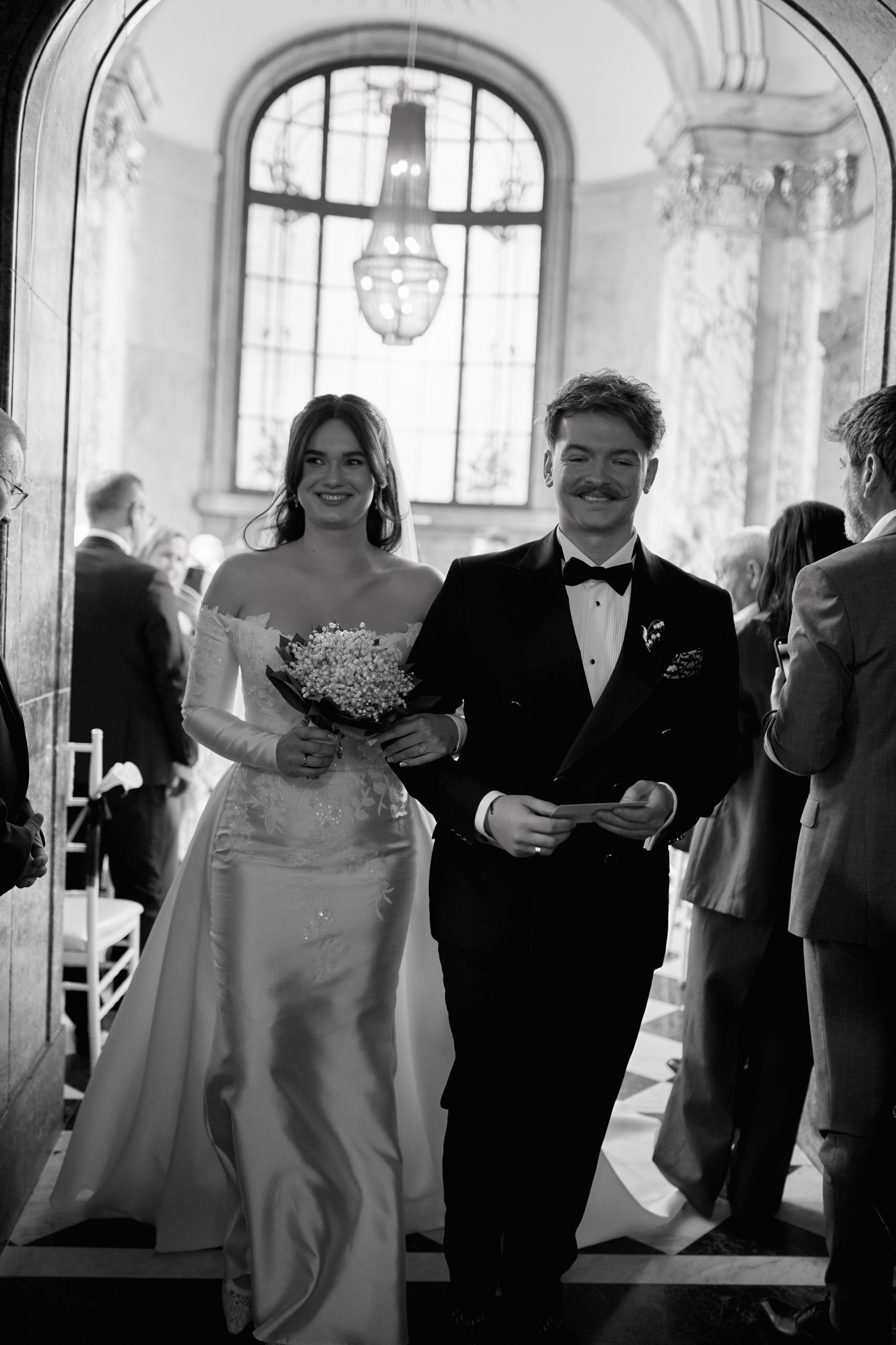 Wiktoria & Kacper. Pałac Goetz. Fotograf ślubny i rodzinny w Krakowie Yana Klymova