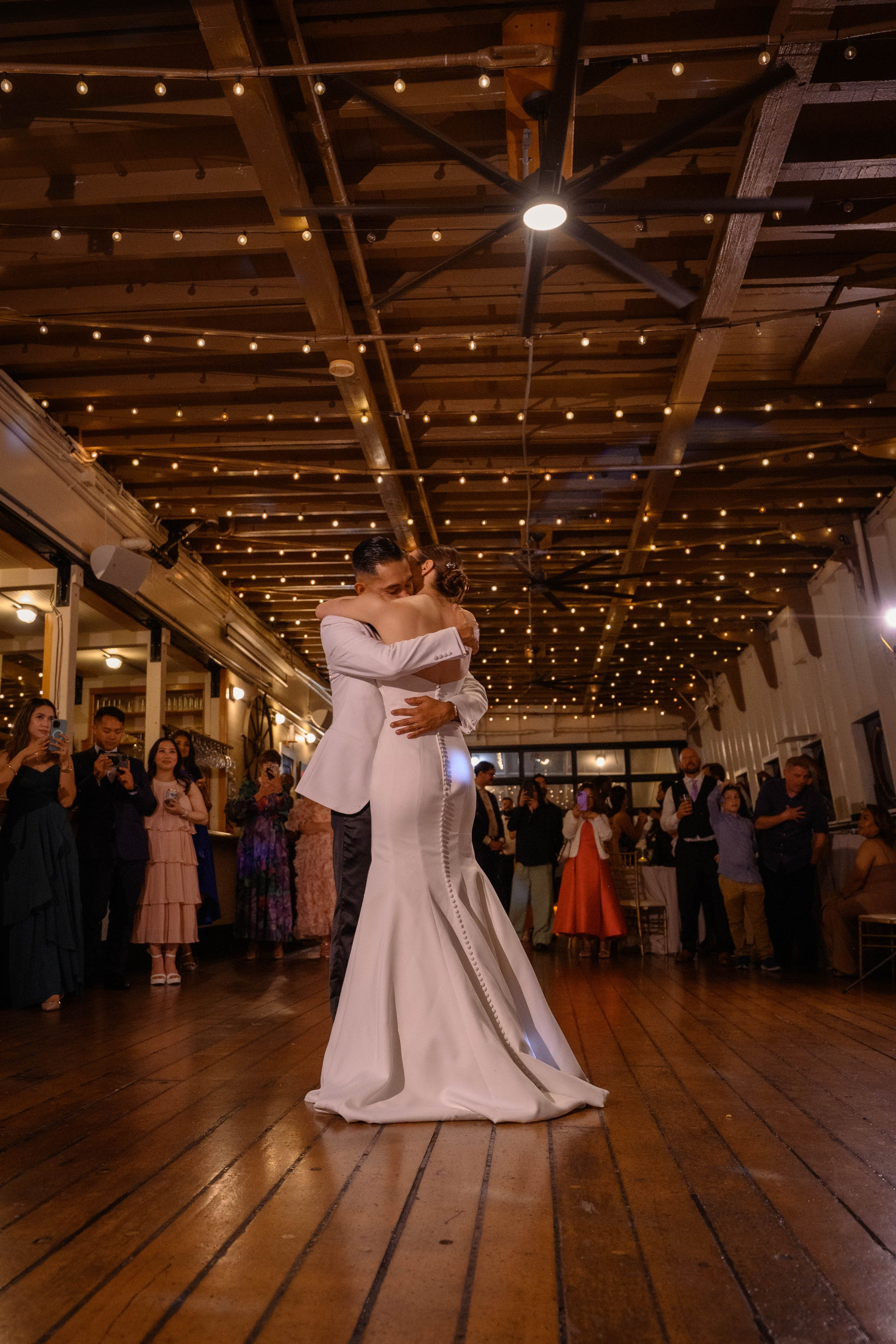 Kevin & Katie. Wedding & portrait photography in the Seattle Area. Helen Michelle photographer