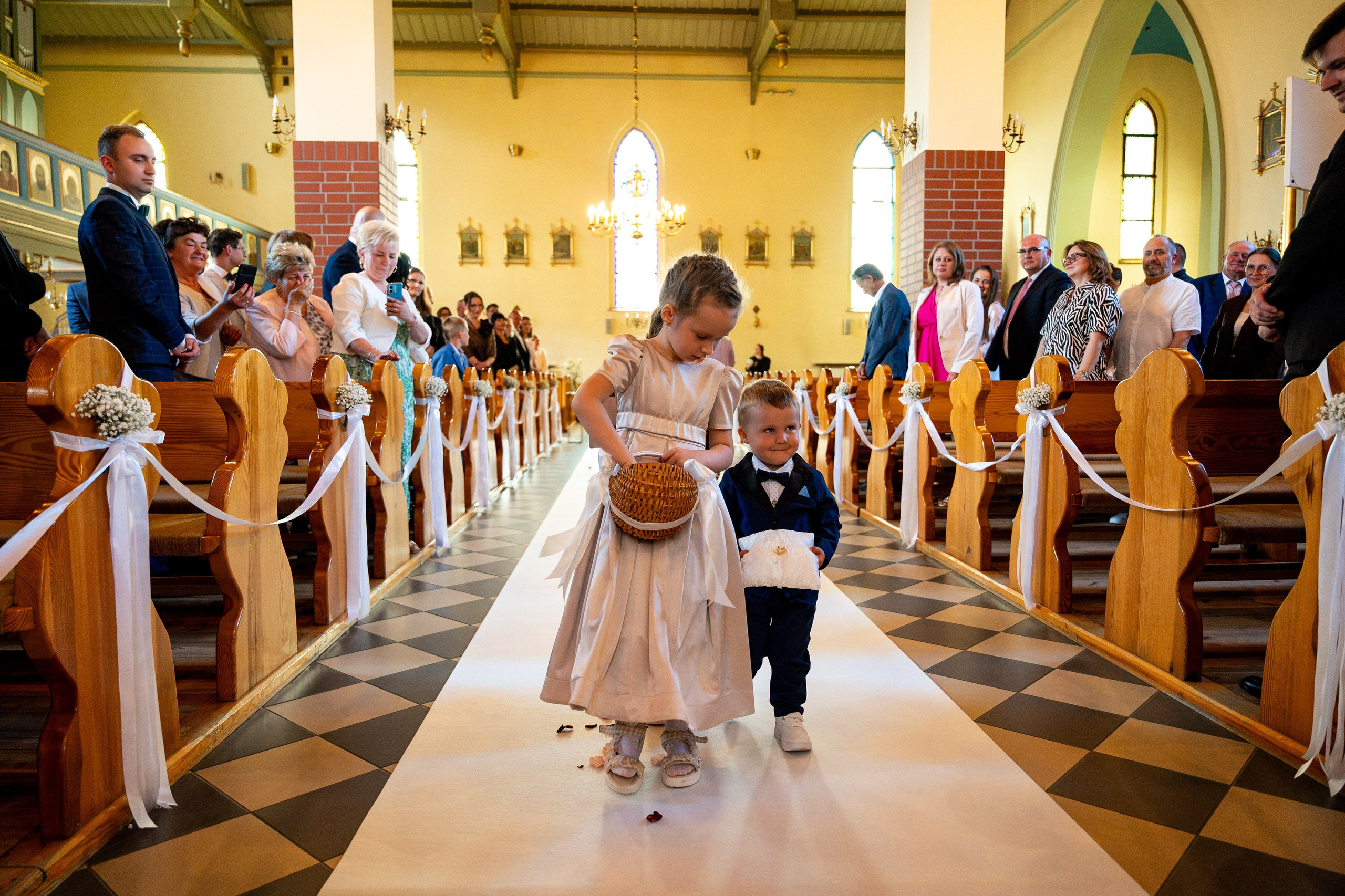 E&N: Zamek w Rzucewie. SL Wedding Photo — Editorial, Elegant & Timeless Wedding Photography in Poland and Across Europe