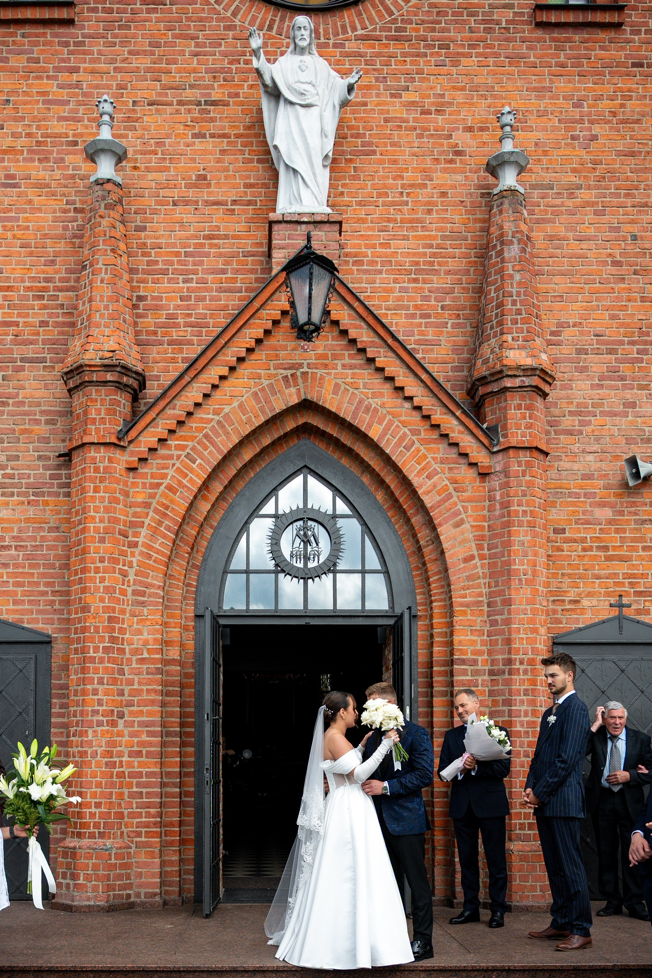 E&N: Zamek w Rzucewie. SL Wedding Photo — Editorial, Elegant & Timeless Wedding Photography in Poland and Across Europe