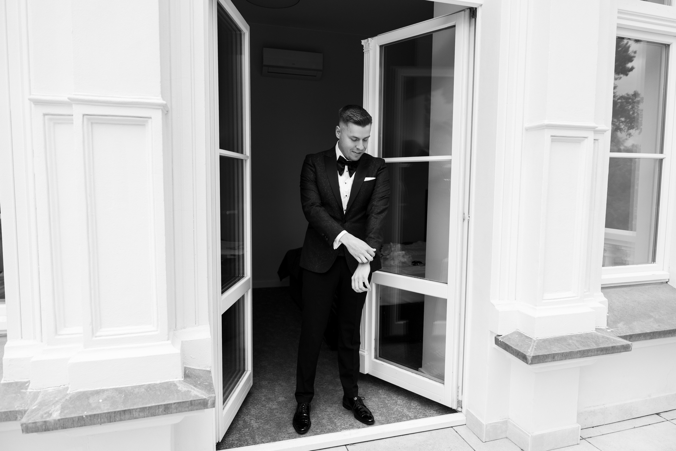 A&M. SL Wedding Photo — Editorial, Elegant & Timeless Wedding Photography in Poland and Across Europe