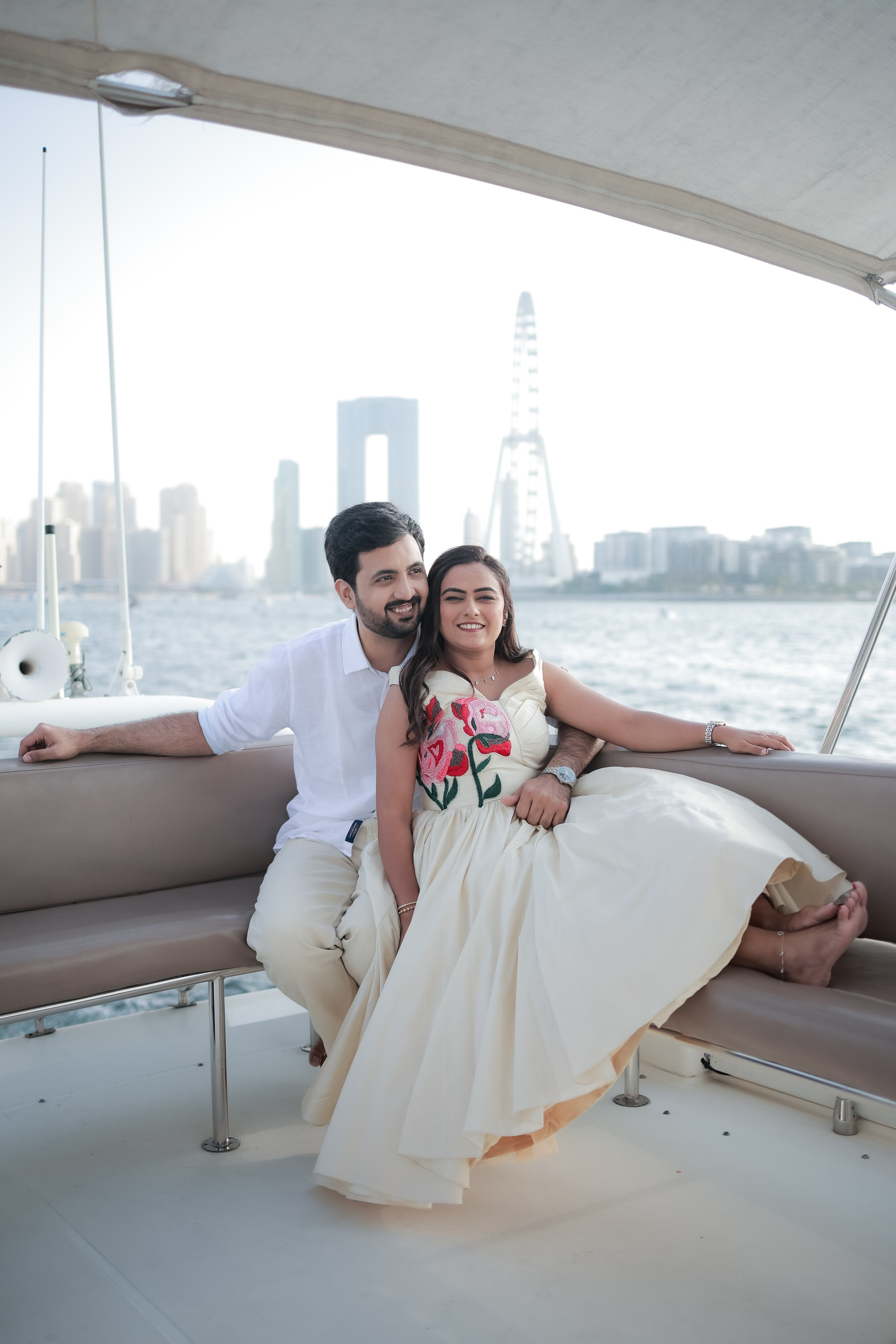 COUPLE SESSIONS. Love Emotions Weddings
