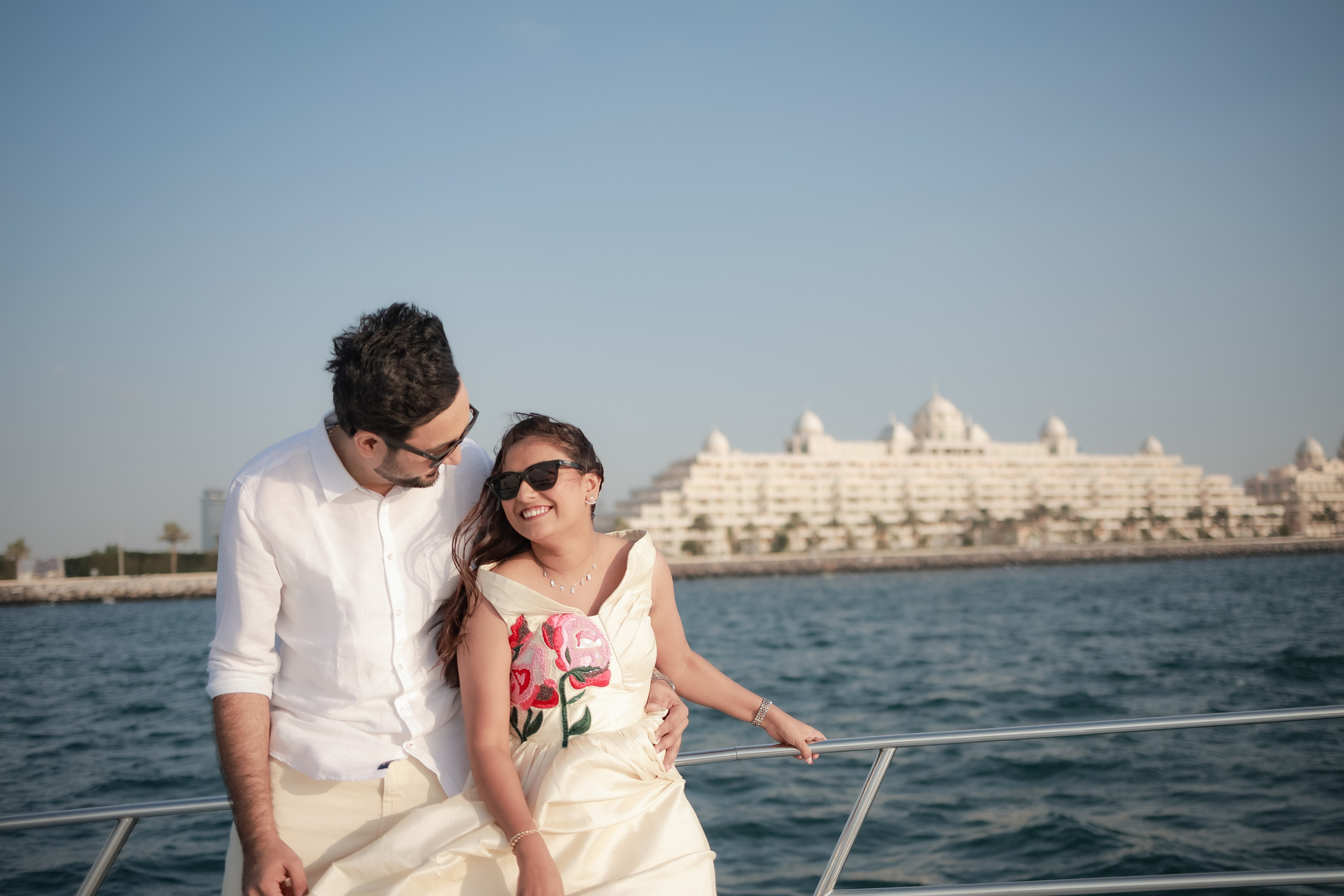 COUPLE SESSIONS. Love Emotions Weddings