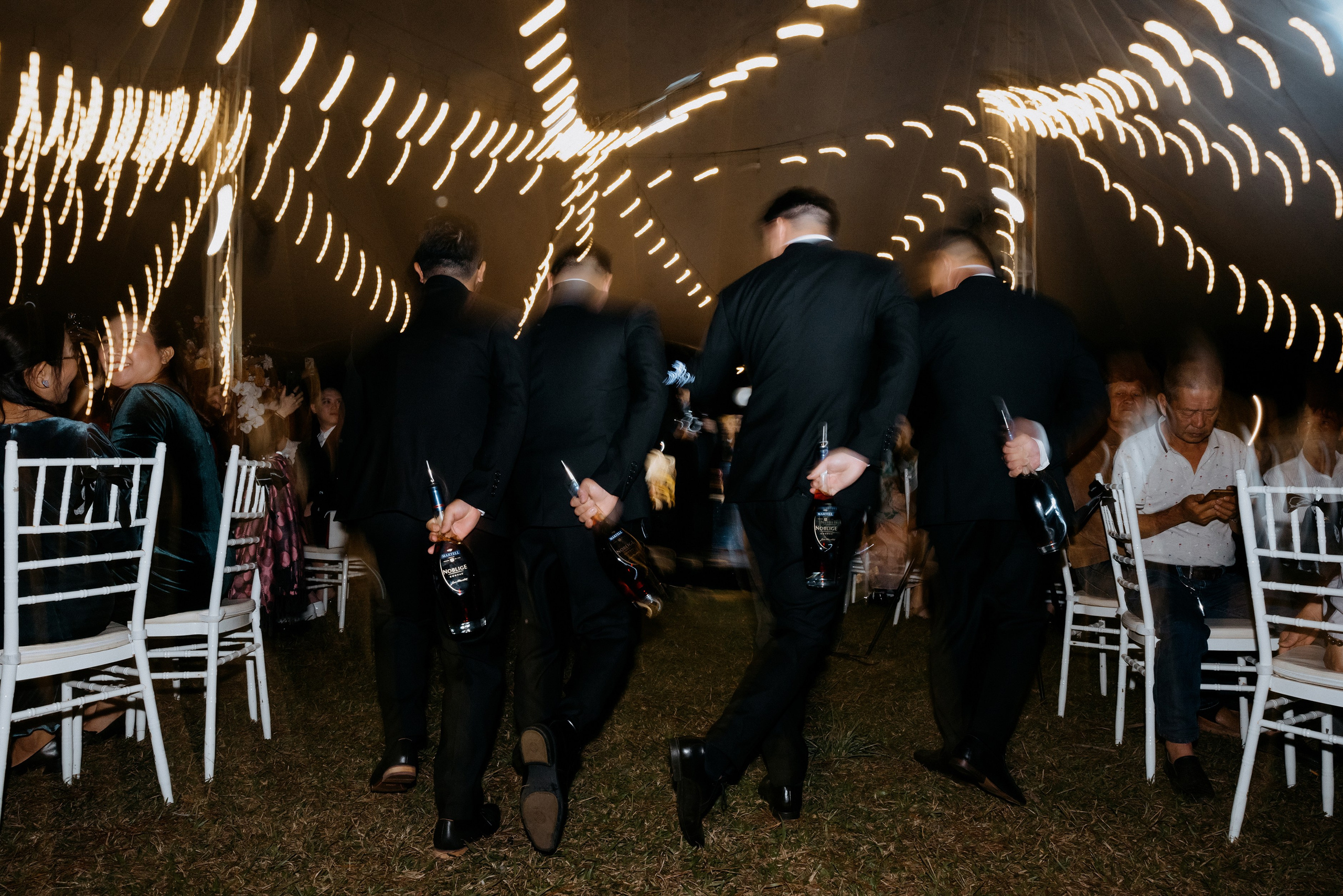 JESSE & MIMI / Destination wedding. Nhiếp ảnh gia đám cưới hàng đầu tại Thành Phố Hồ Chí Minh