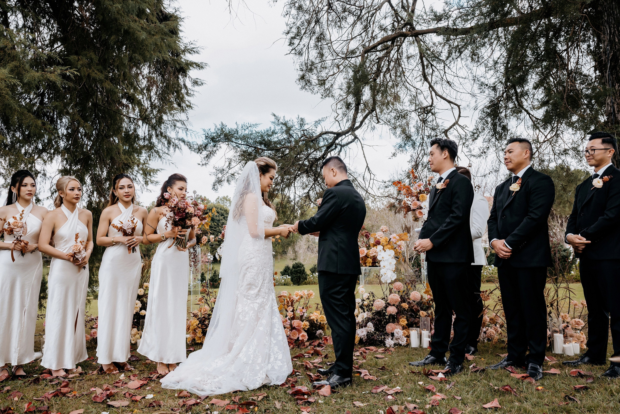JESSE & MIMI / The Vows. Nhiếp ảnh gia đám cưới hàng đầu tại Thành Phố Hồ Chí Minh