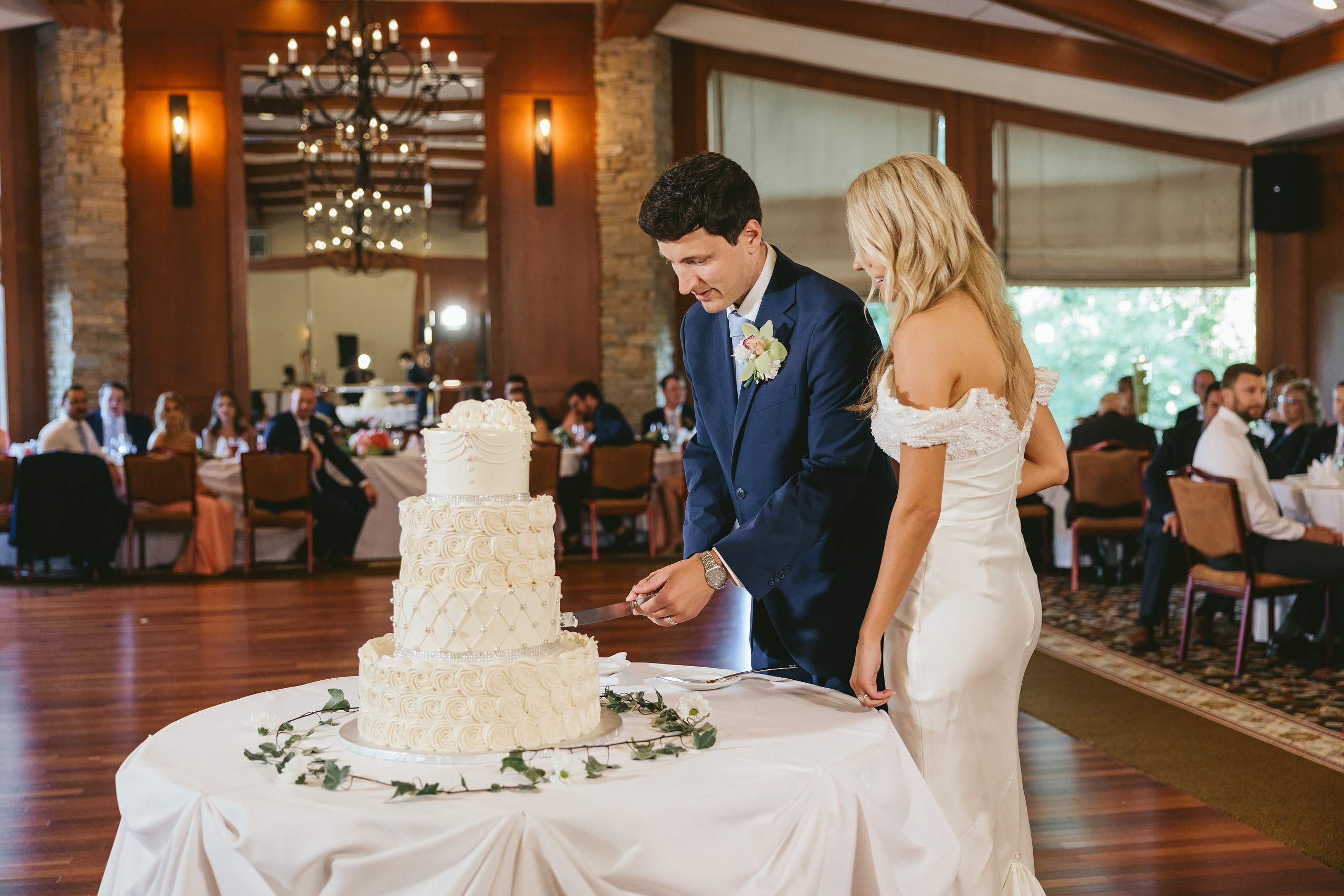 06.14.2025 Wedding. Wedding family event photographer in Chicago Nick Yushevich