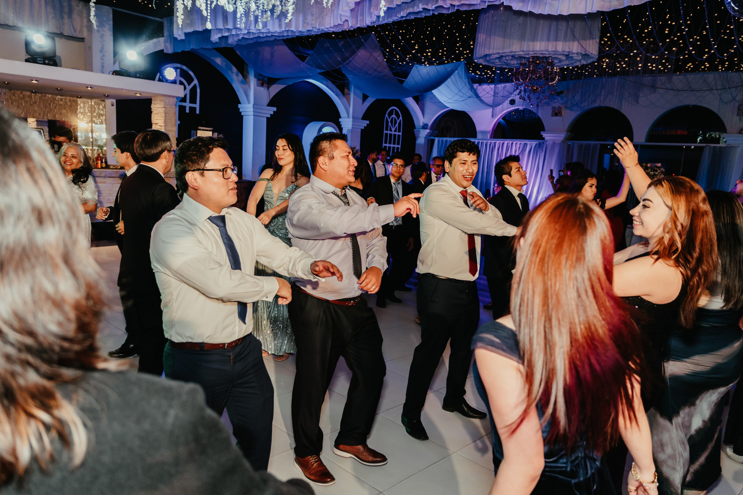 VANIA + LUIS BODA CIVIL. Studio KVTA | Fotografía y Video de Bodas en Arequipa