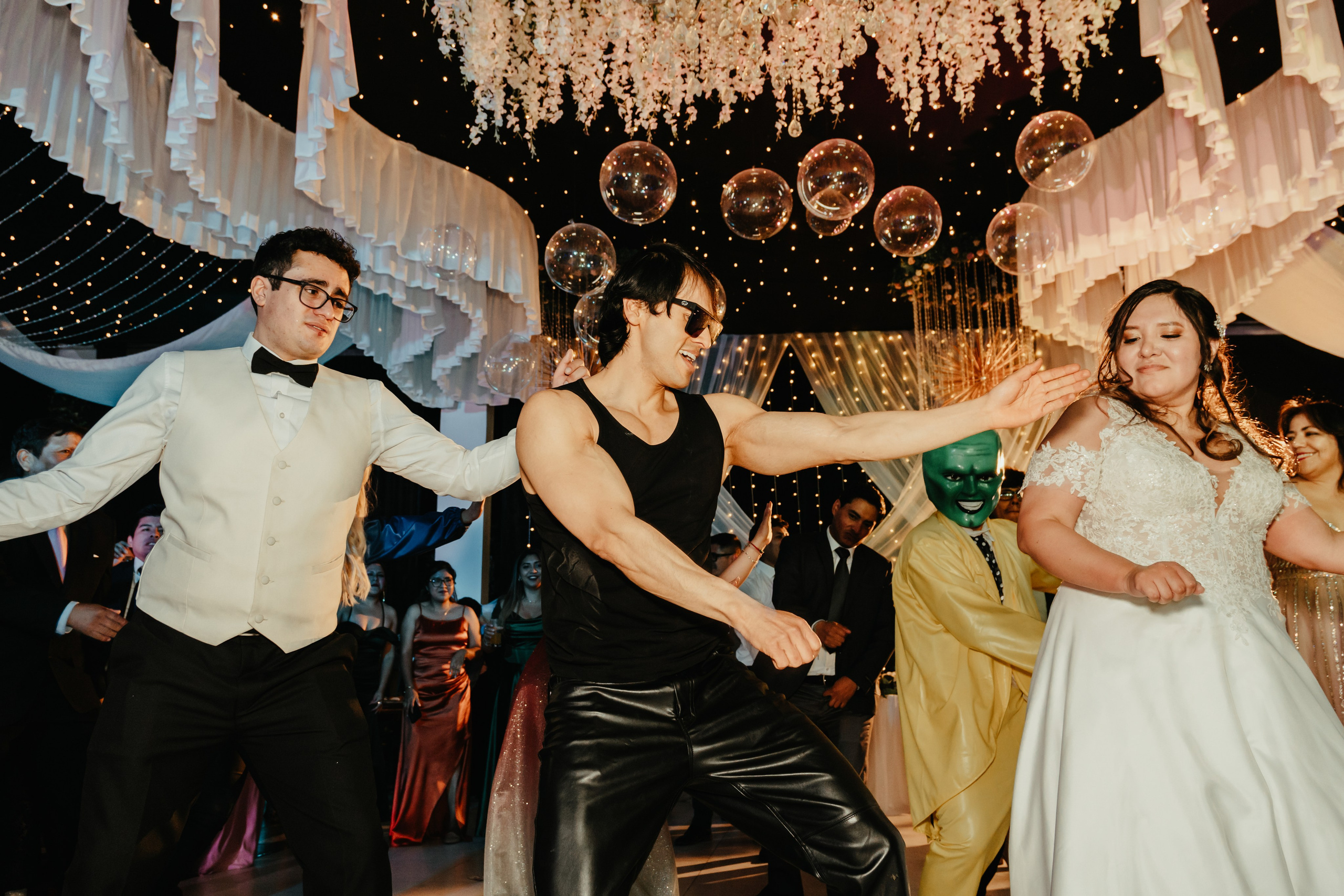 VANIA + LUIS BODA CIVIL. Studio KVTA | Fotografía y Video de Bodas en Arequipa