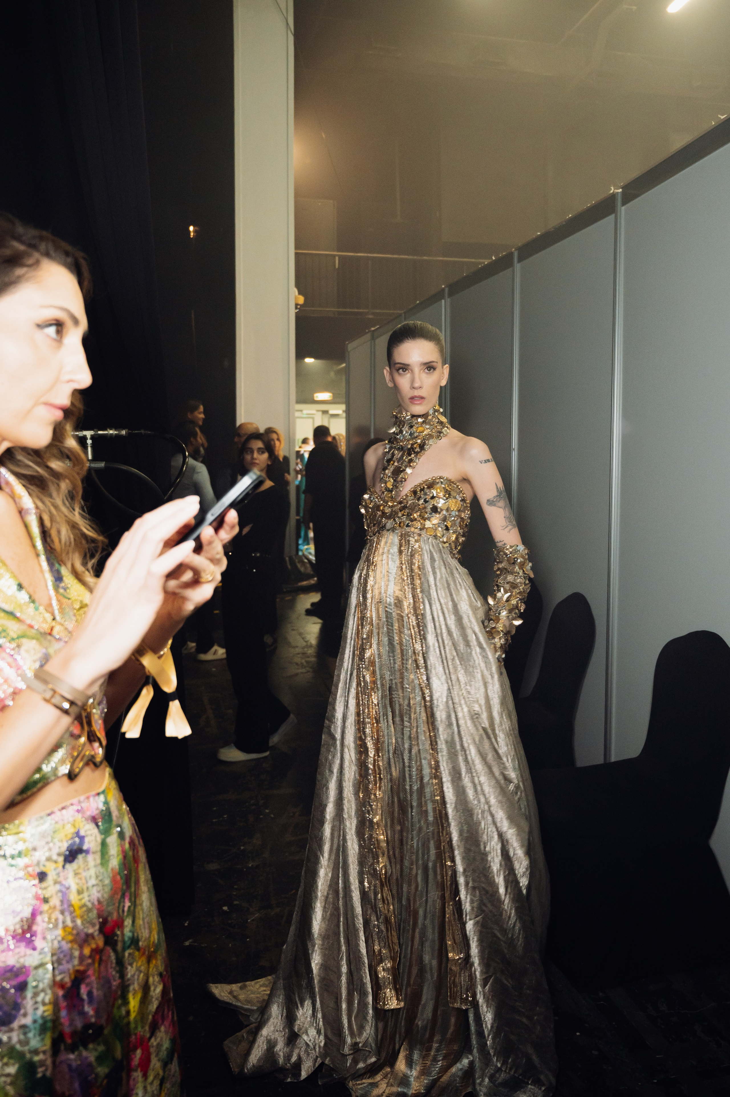 ELLE x Manish Malhotra. Versoluna