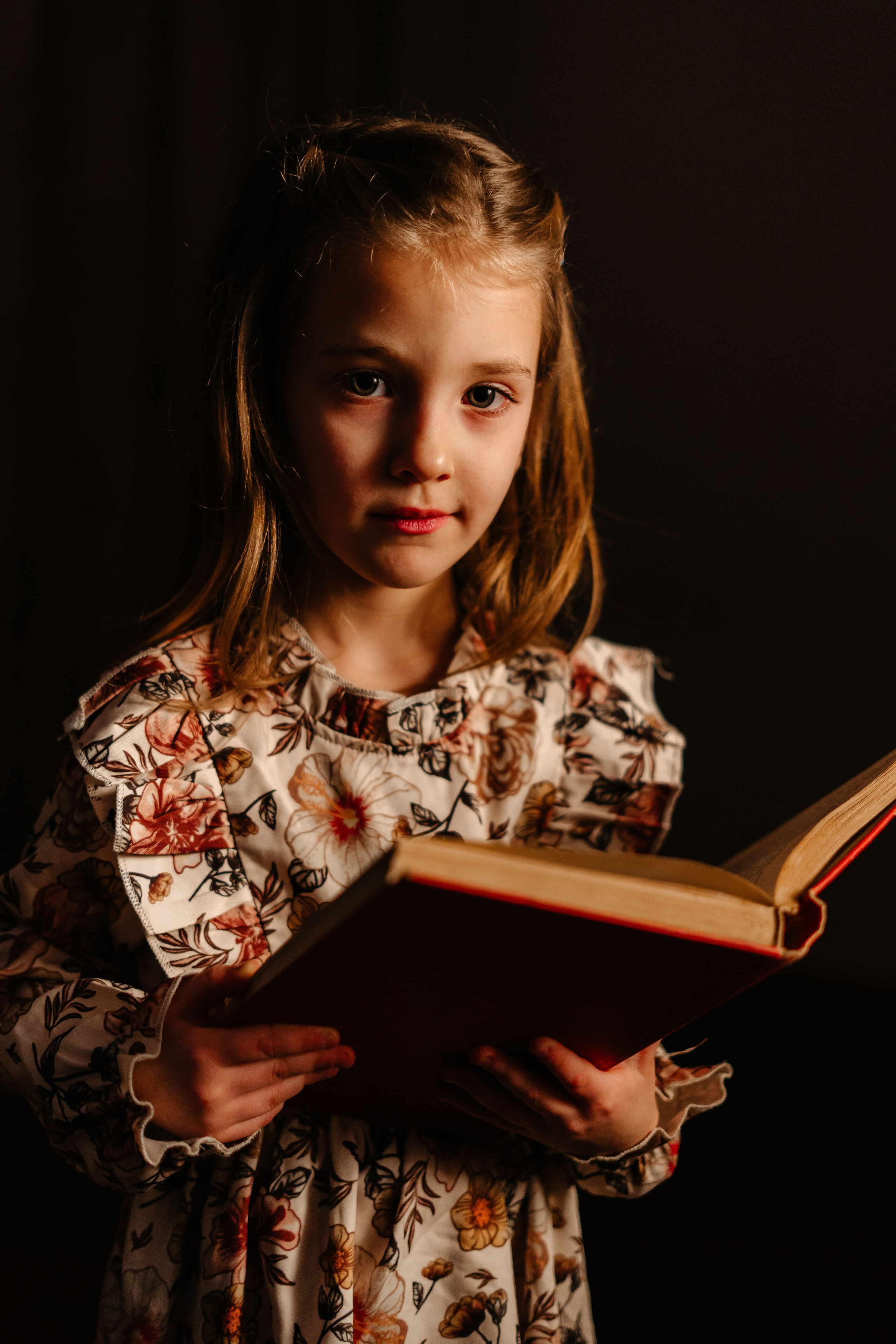 Newborn Family Shooting. Foto-Video Nunta Iasi, Suceava, Bucuresti / Disponibilitate 2025 — 2026 — 2027