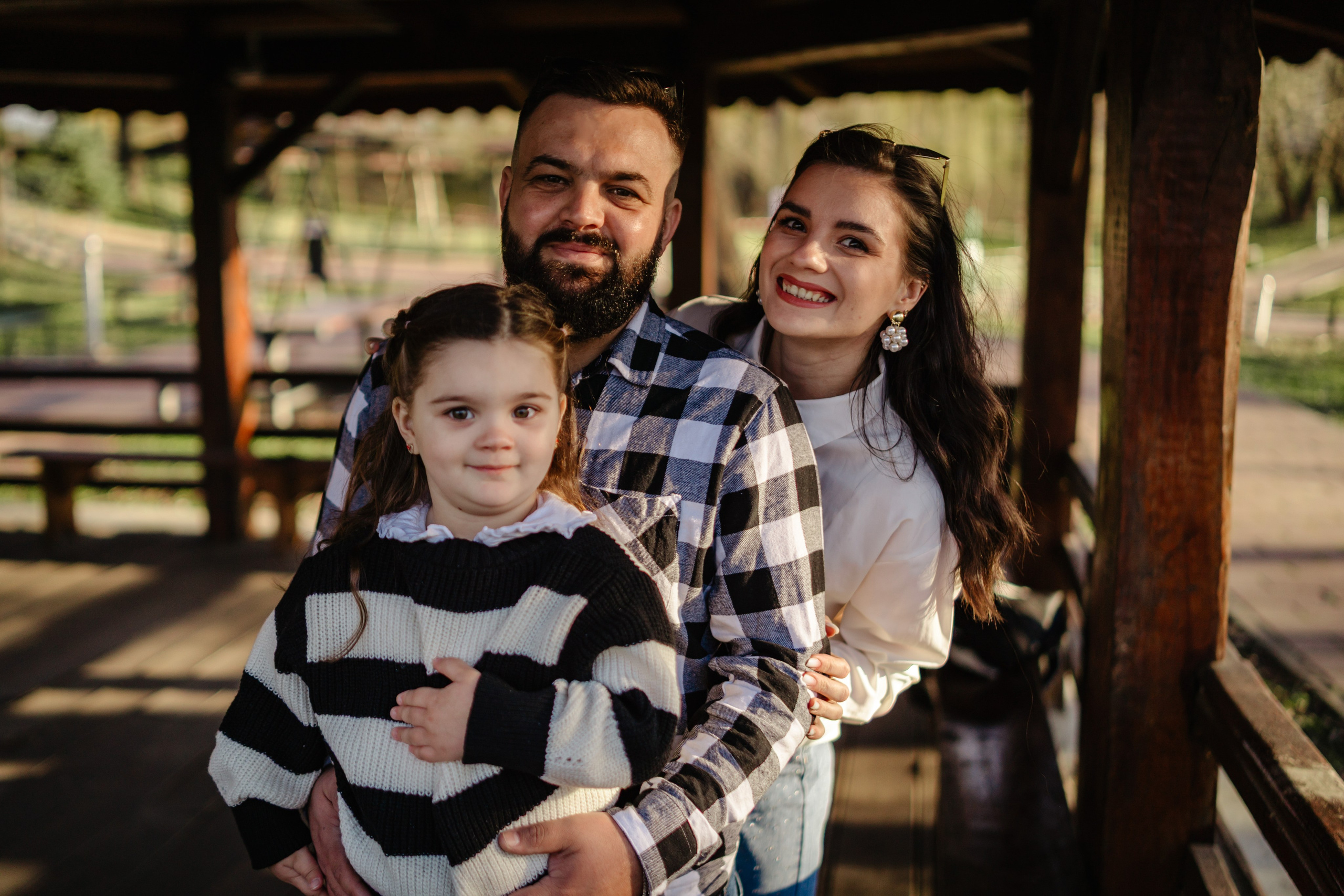 Sara’s Family. Foto-Video Nunta Iasi, Suceava, Bucuresti / Disponibilitate 2025 — 2026 — 2027