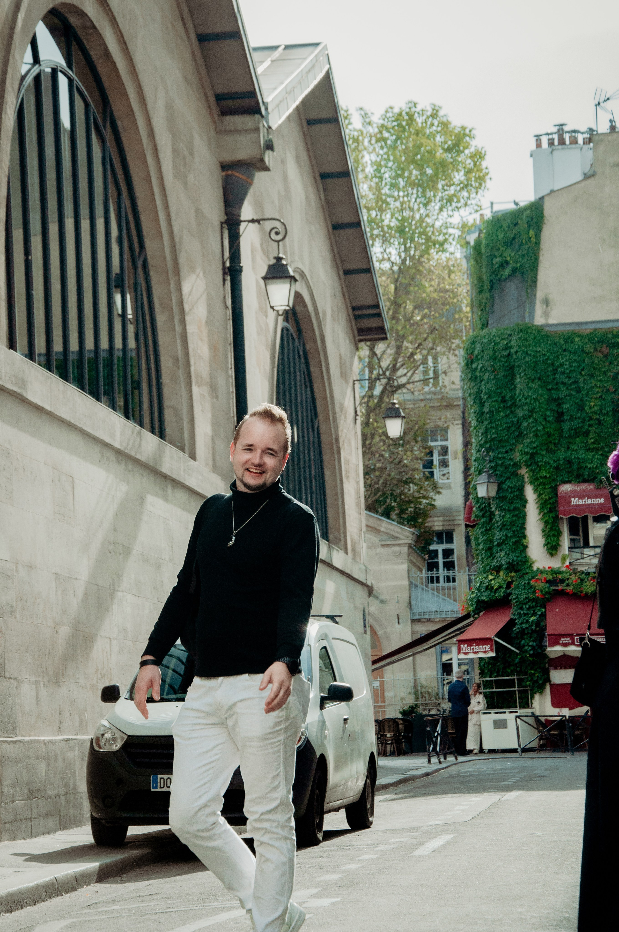 Парная стрит фотосессия. Фотограф в Париже Полина Осипова