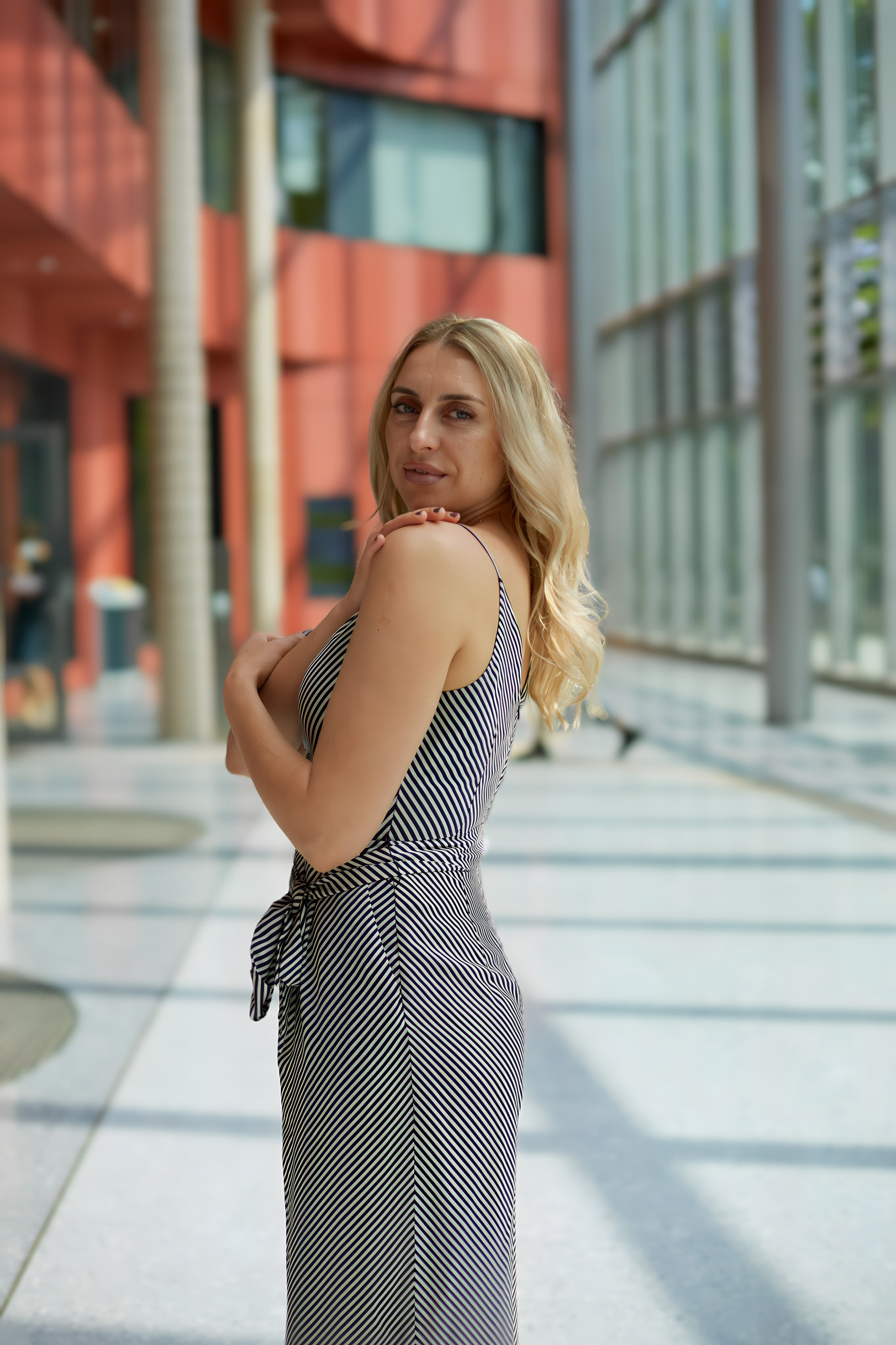 Viktorija im Garten. PHOTOgrapher Germany MARBURG