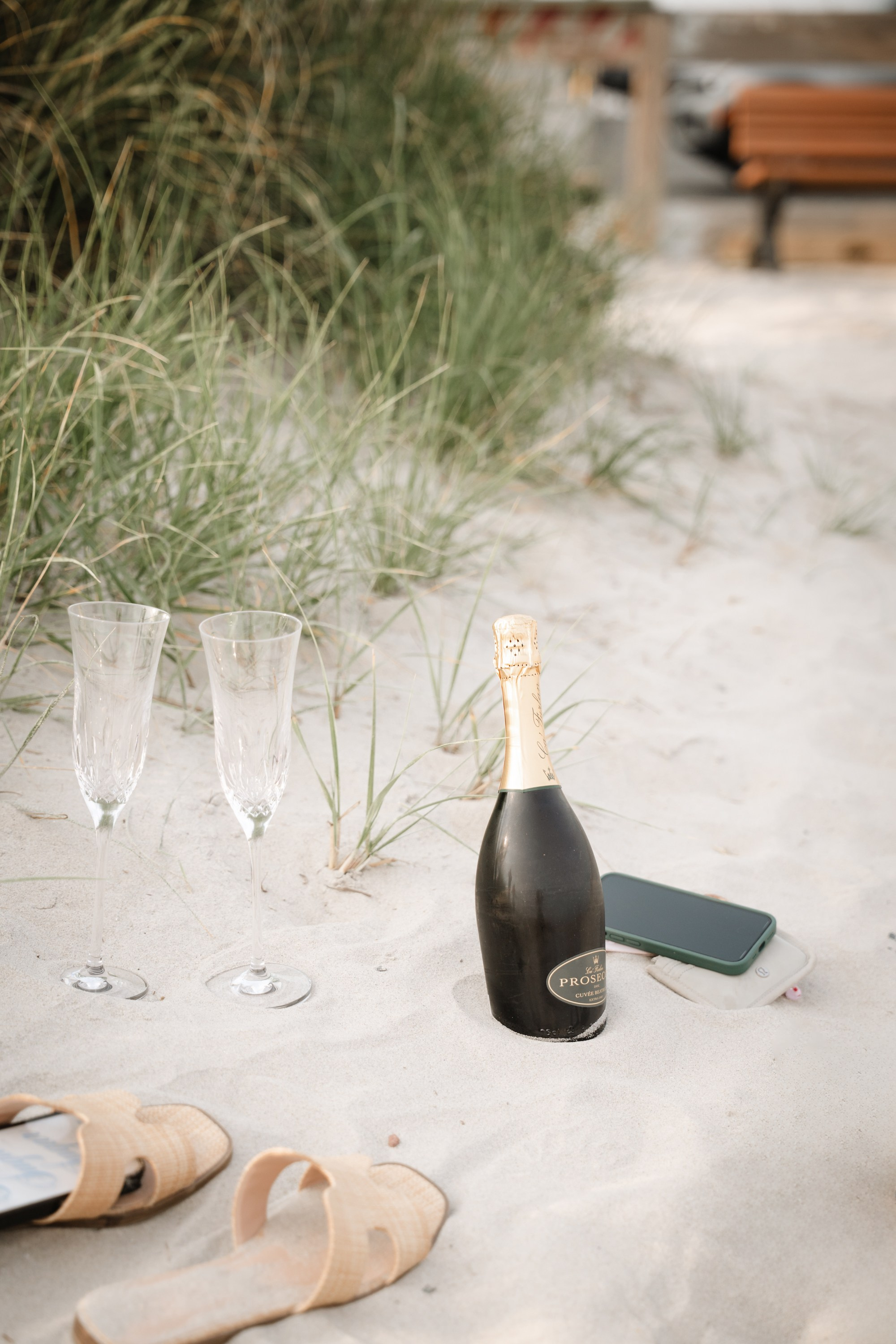 Engagement photoshoot on the Atlantic City beach. Portrait and wedding photographer in New York