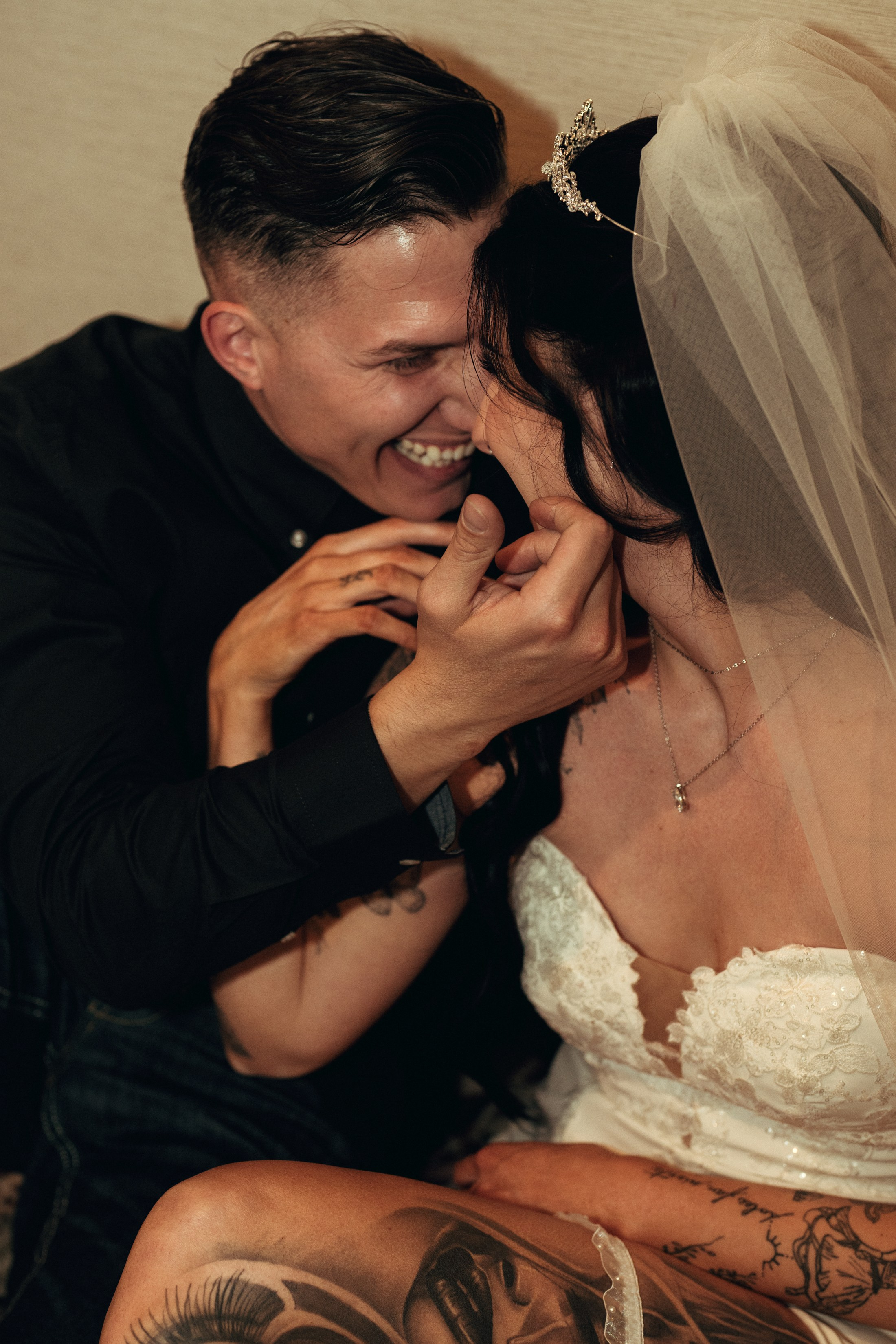 Krystina&Raymond. Wedding & elopement photographer Viktoriya Kravtsov. Las Vegas