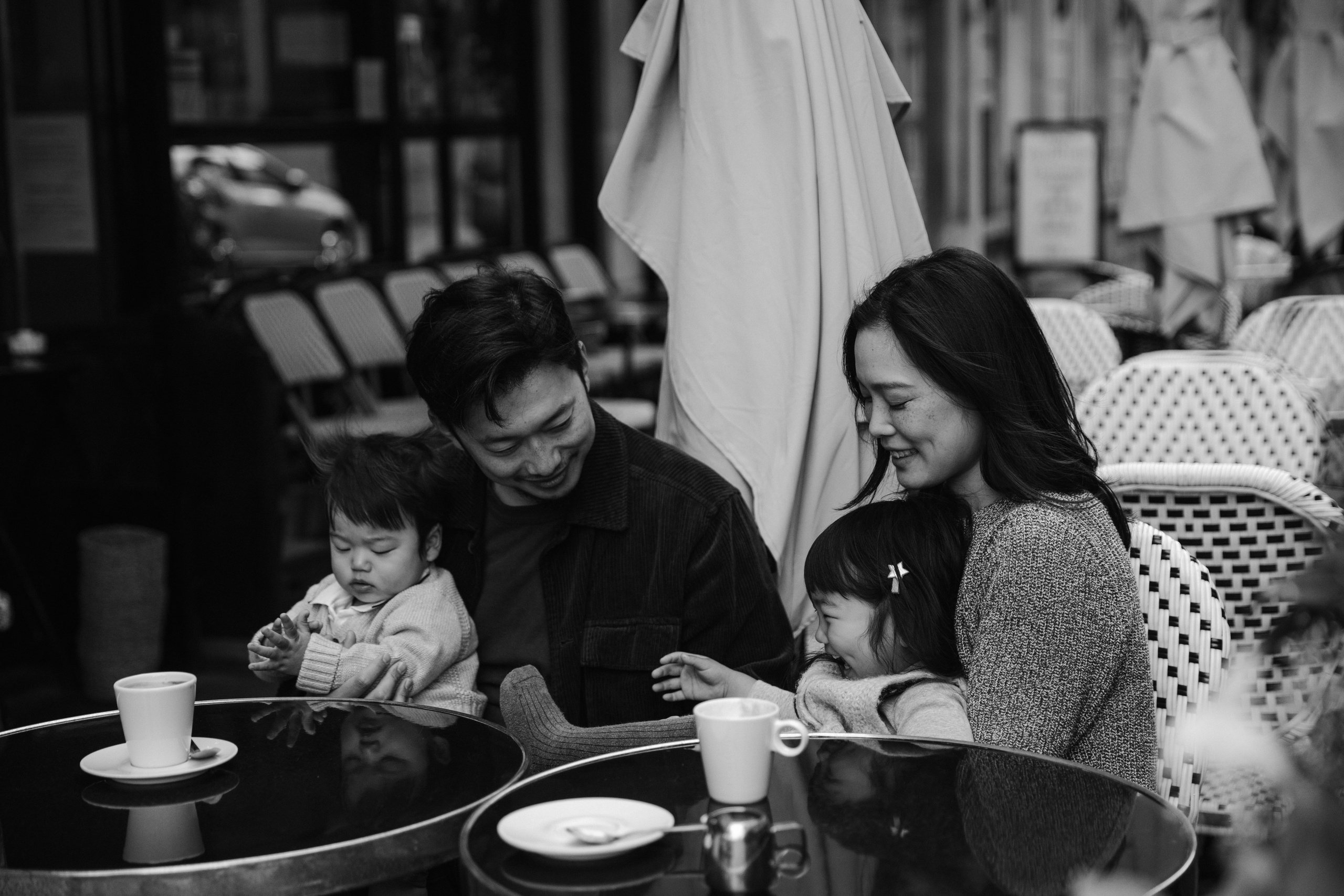 Family Photoshoot in Paris — Natural Lifestyle Photography. Paris Wedding Photographer