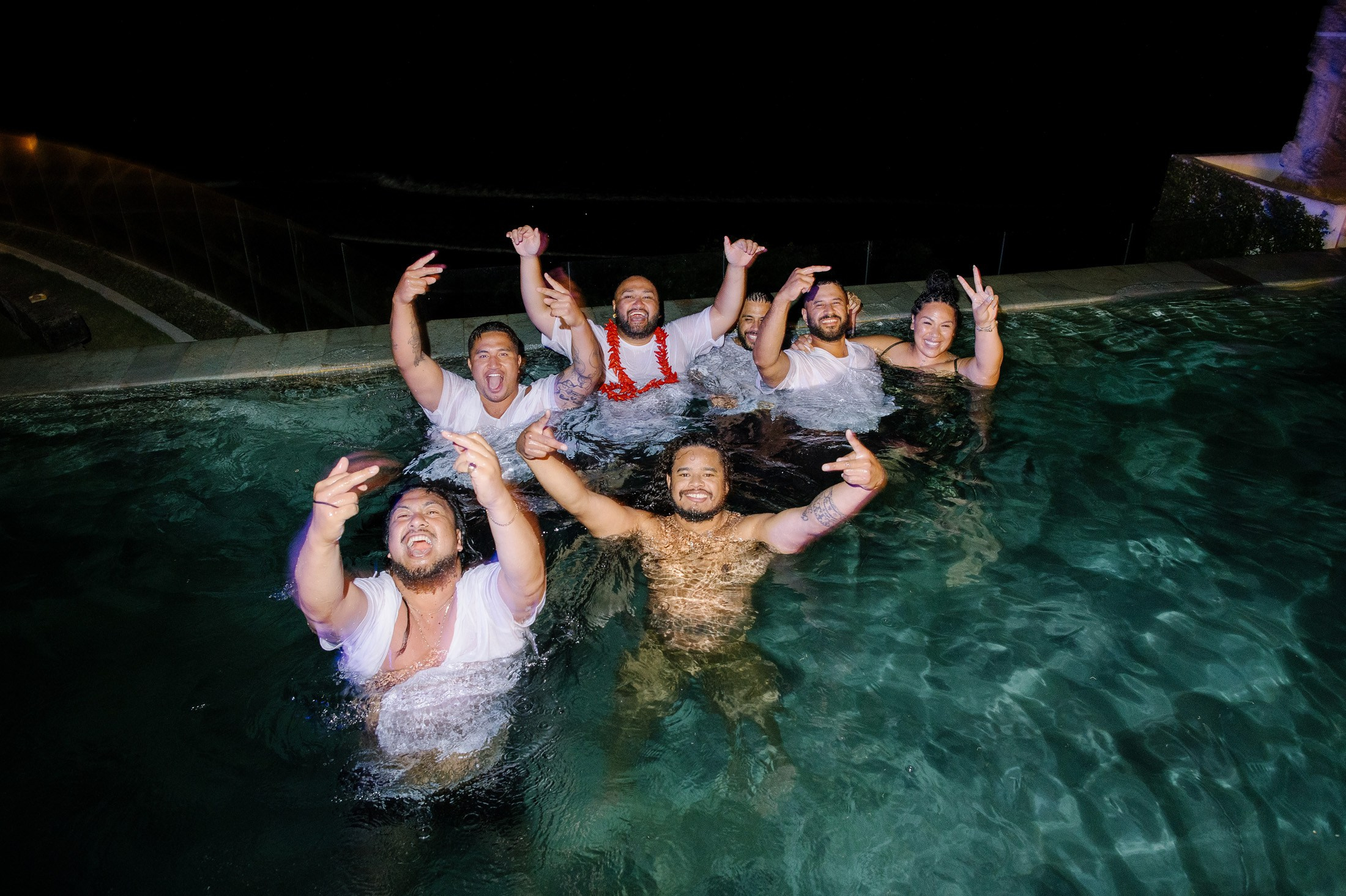 Big funny wedding with guests in paradise Bali island. Get.it.feel — Aesthetic Photography and Videography