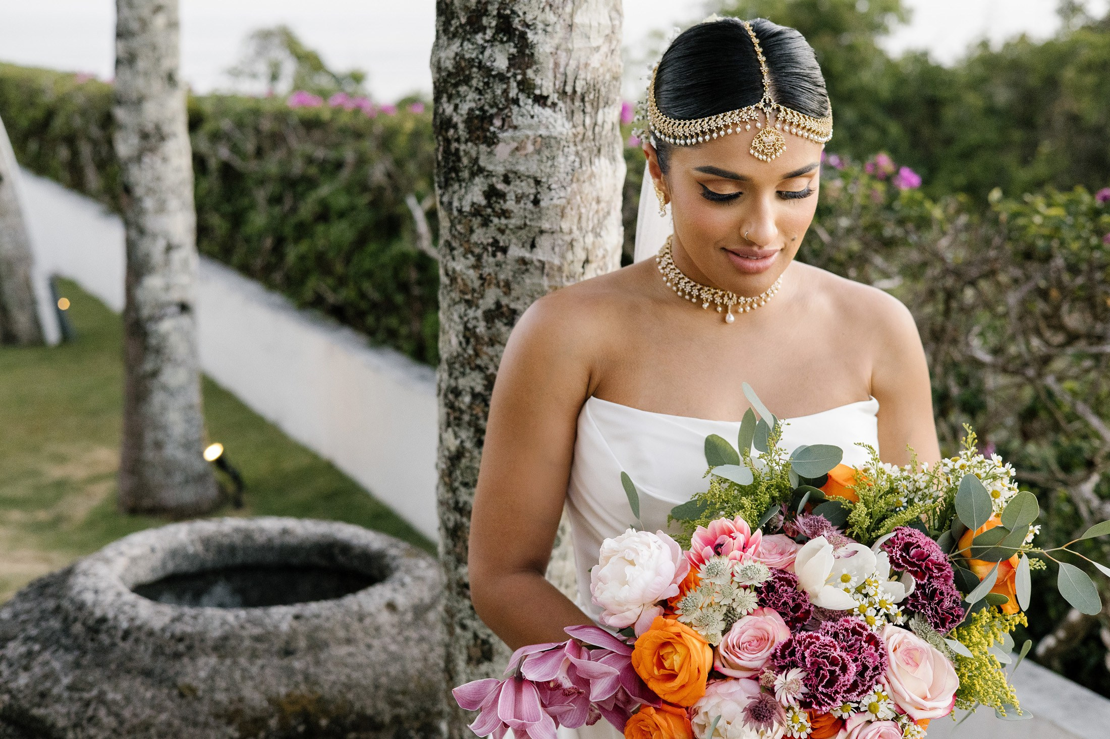 Big funny wedding with guests in paradise Bali island. Get.it.feel — Aesthetic Photography and Videography