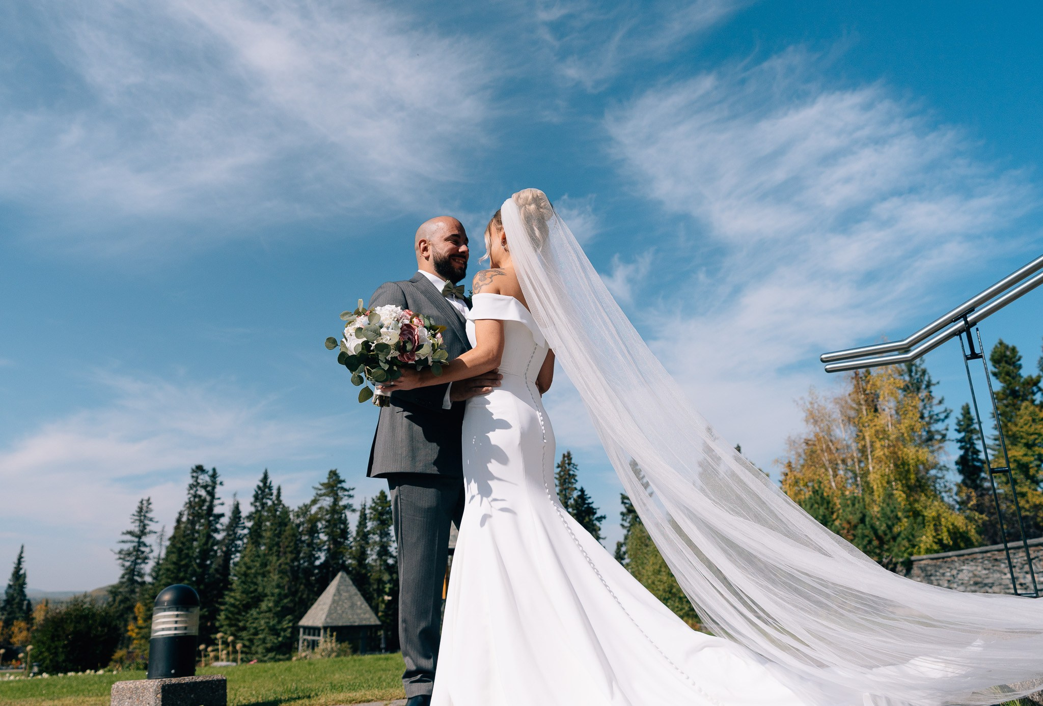 Wedding in a Bragg Creek, Alberta