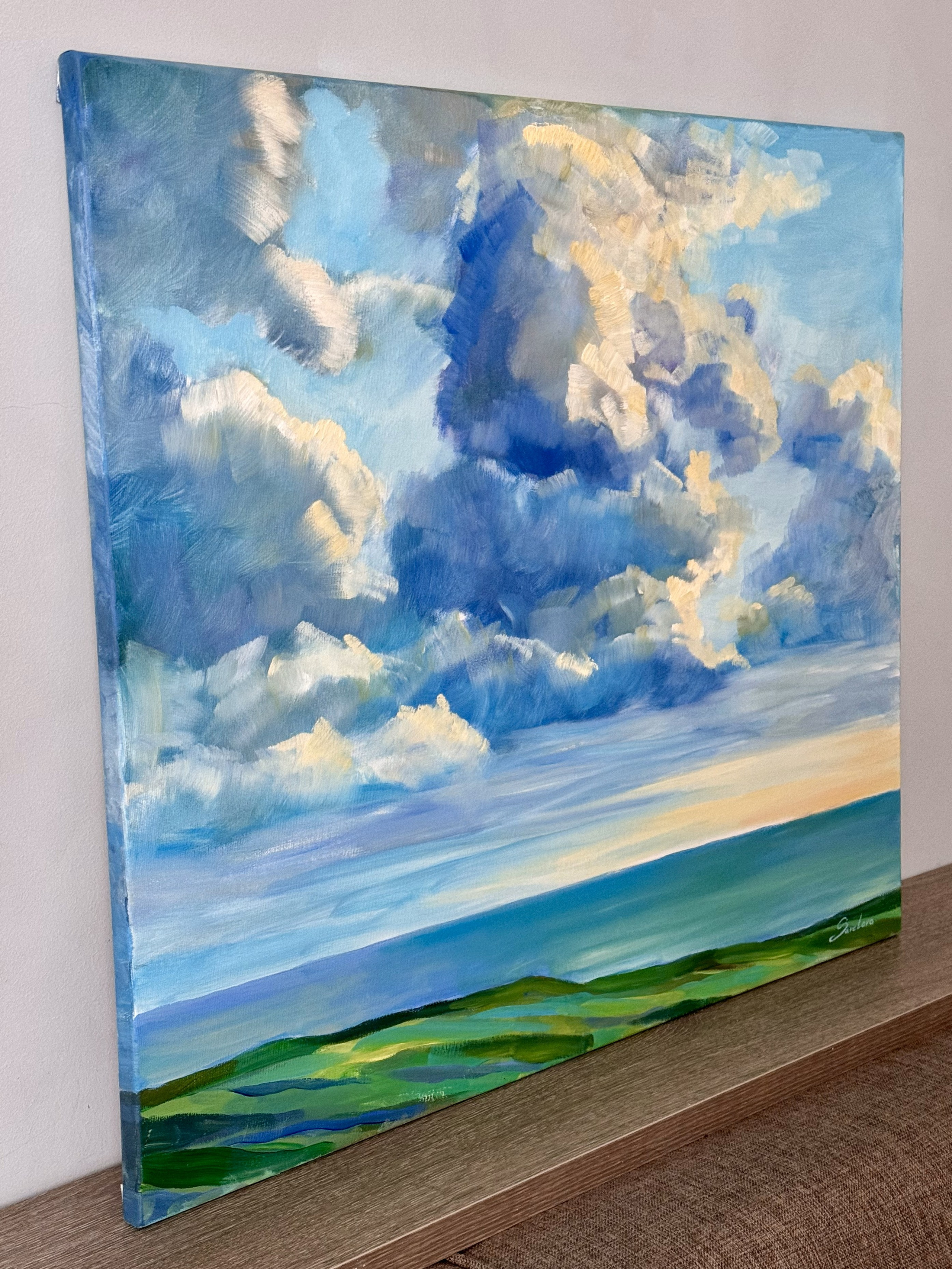 «Fluffy clouds above a sea». Художник живописец Савелова Ольга