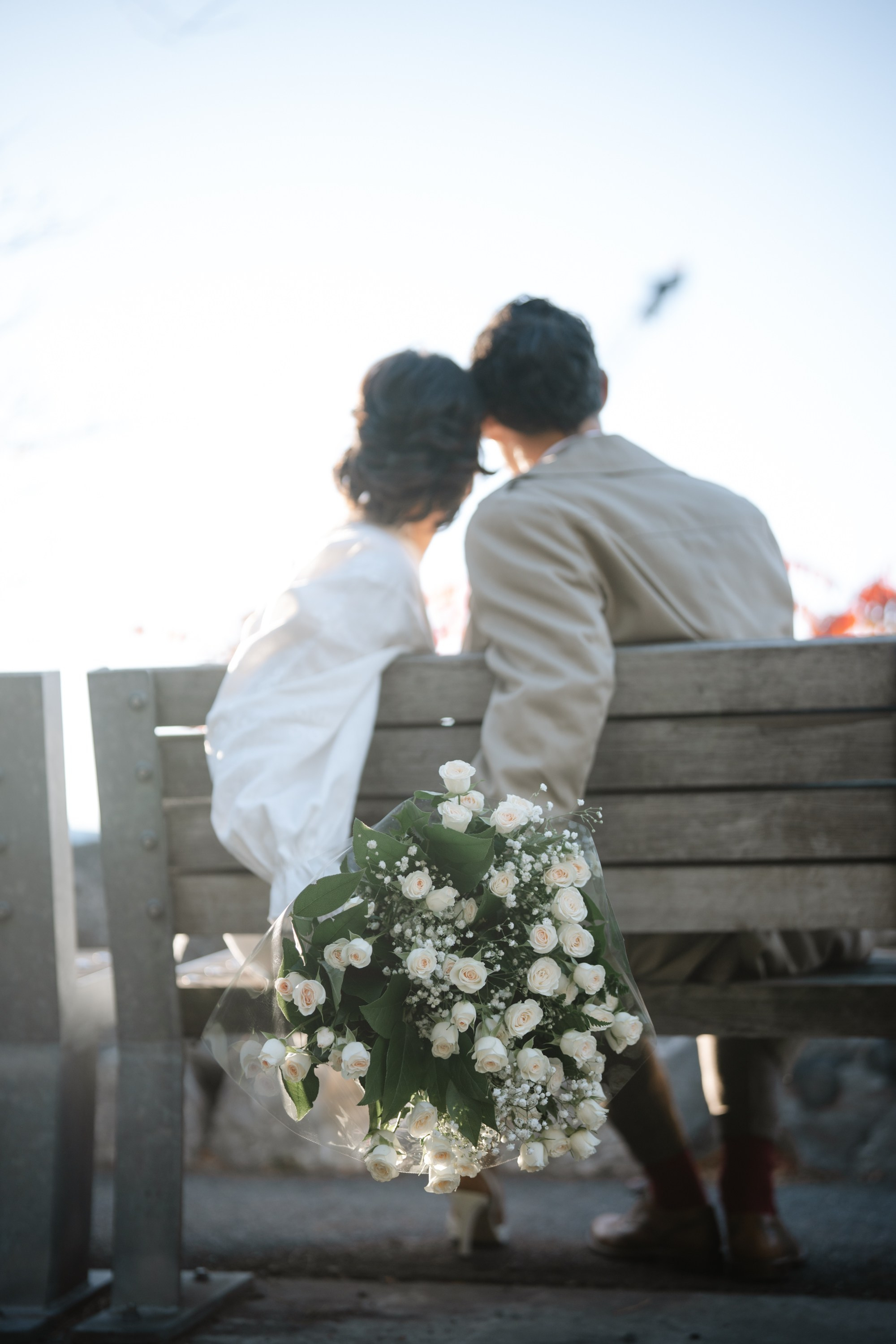 Wedding photo shoot in Dumbo, Brooklyn. Portrait and wedding photographer in New York