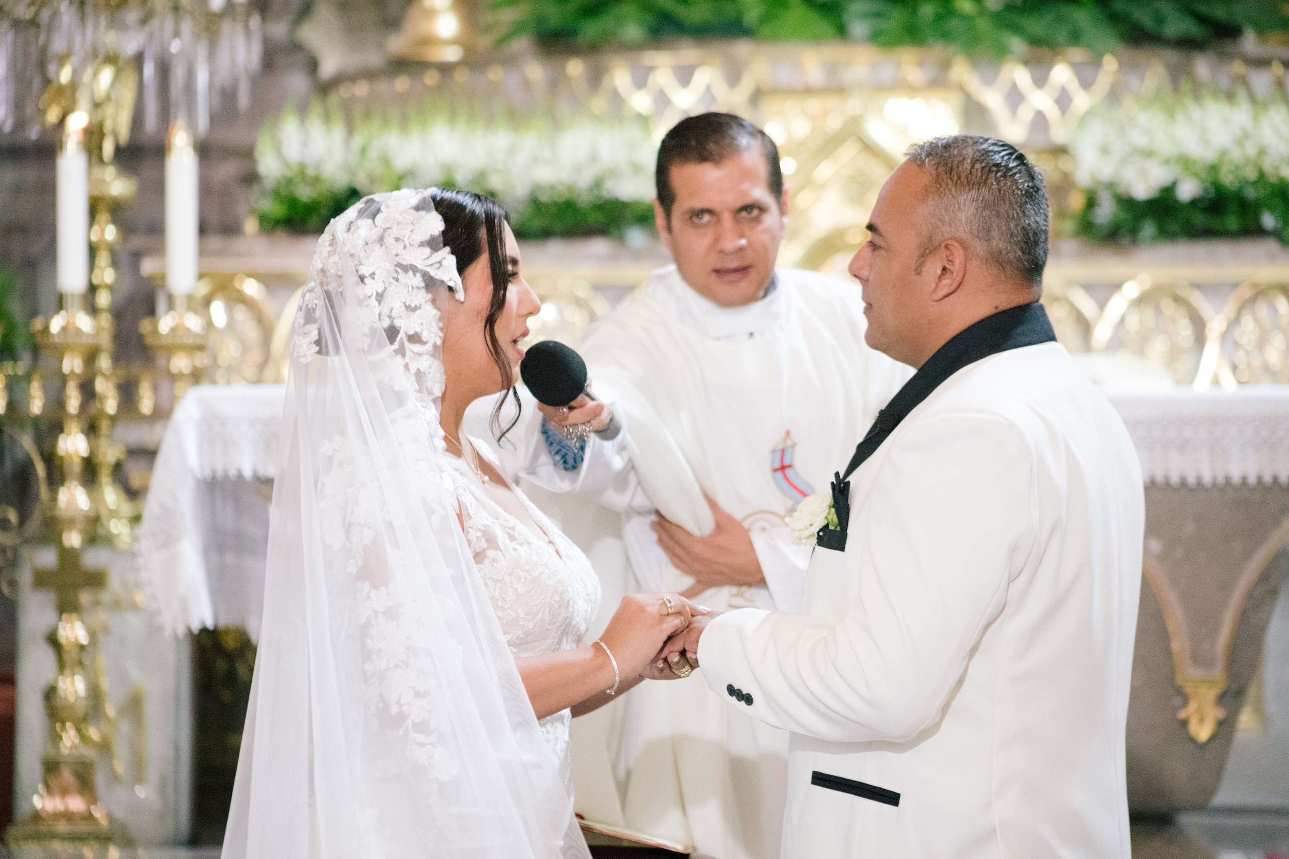 Alejandra y Salvador. Principal