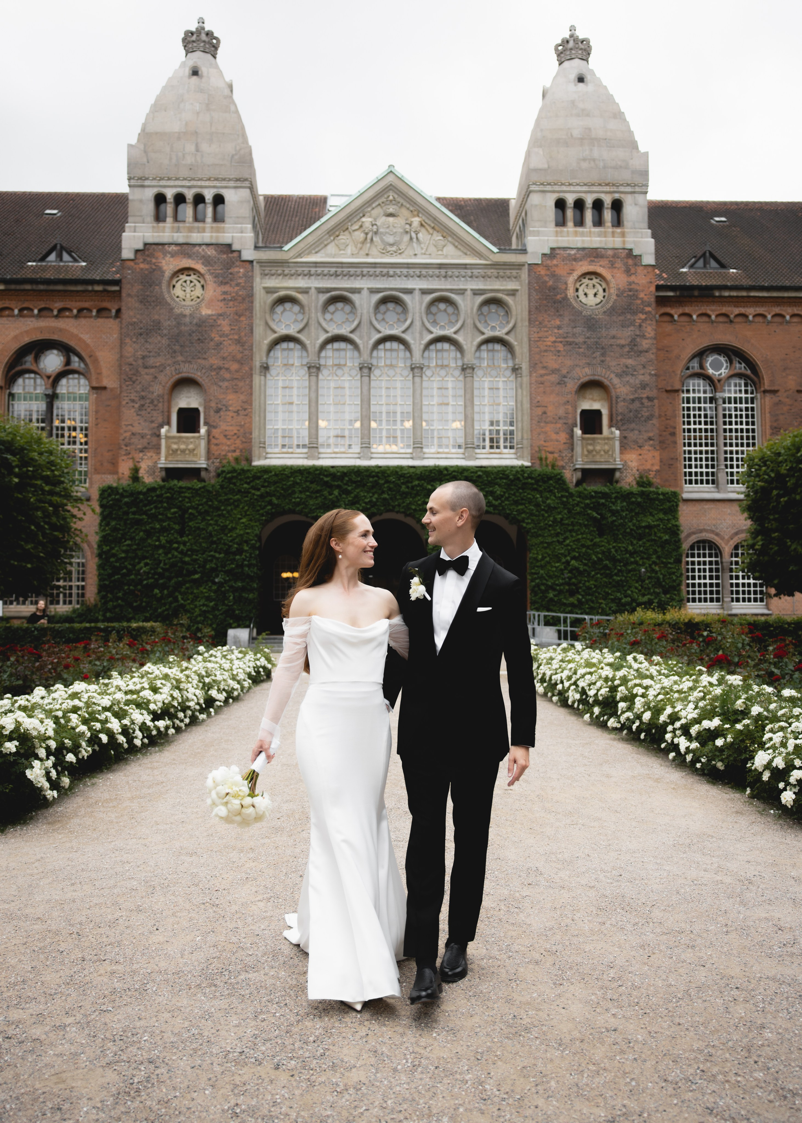 Sofia and Brandon. Professional wedding photographer in Copenhagen, Denmark — Julia Byron