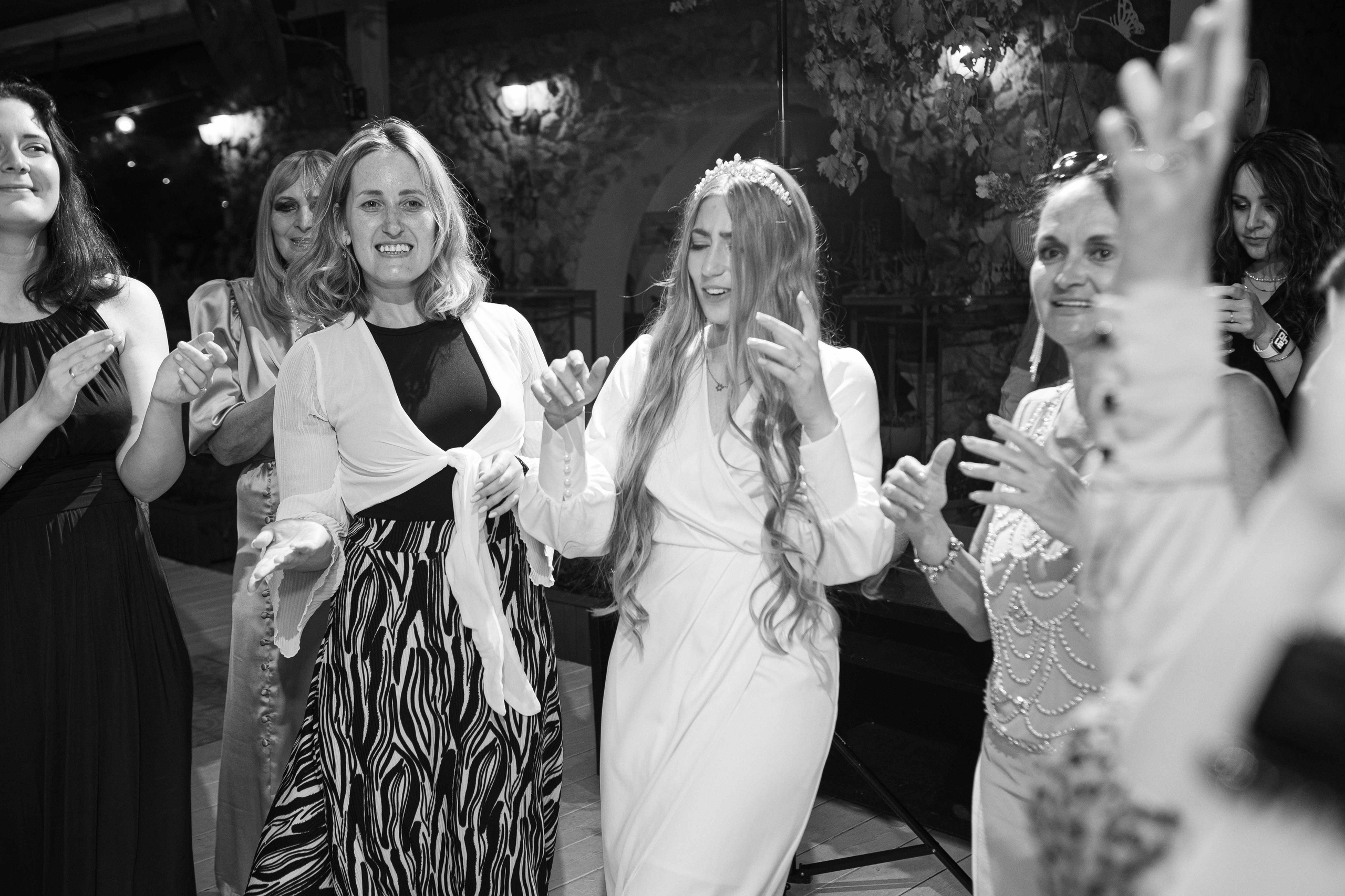 WEDDING IN A COZY PLACE NEAR TEL AVIV. PHOTOGRAPHER IN ISRAEL