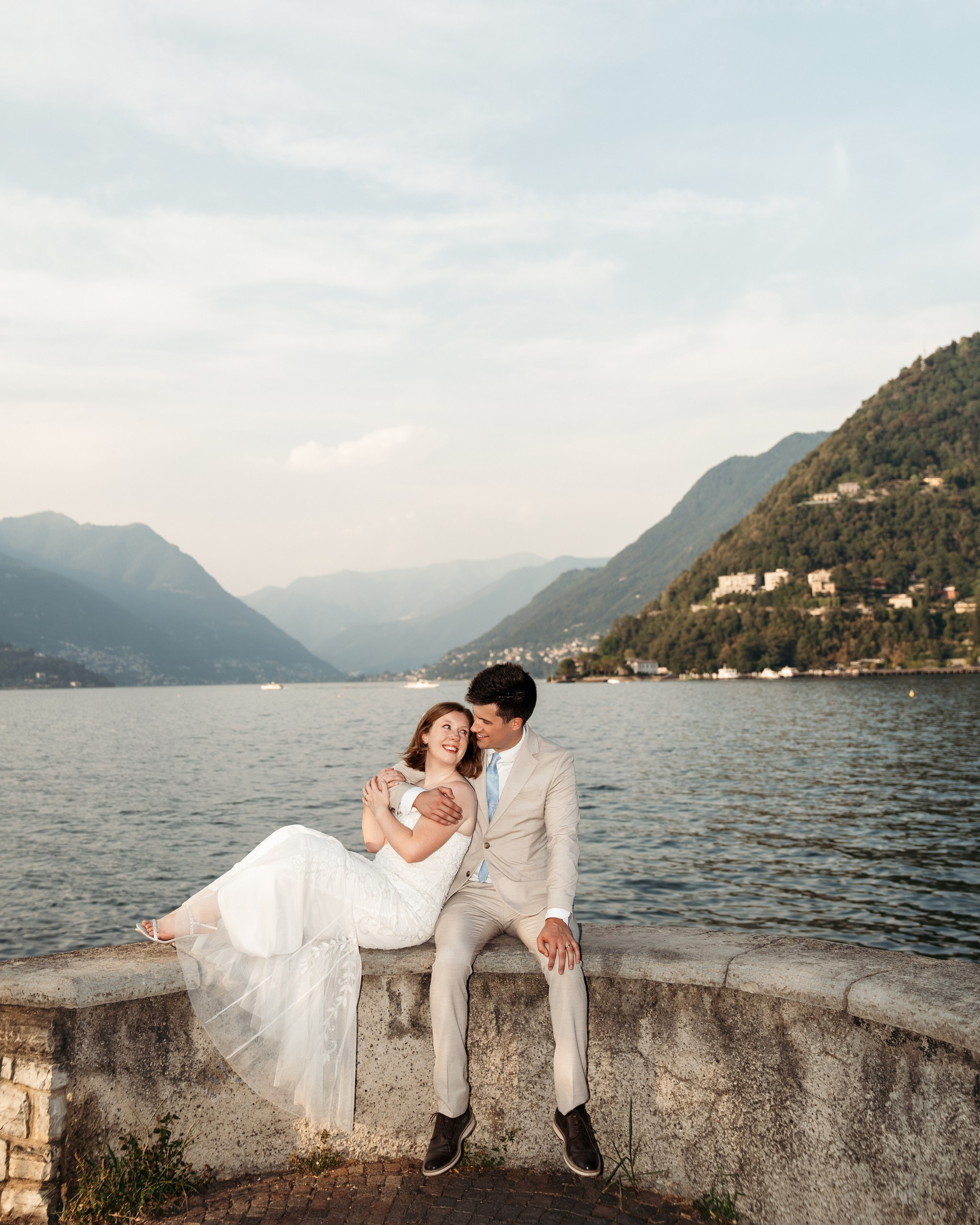 Cernobbio, Boat and Villa Olmo. Wedding Photographer Lake Como Ferrari Media Production