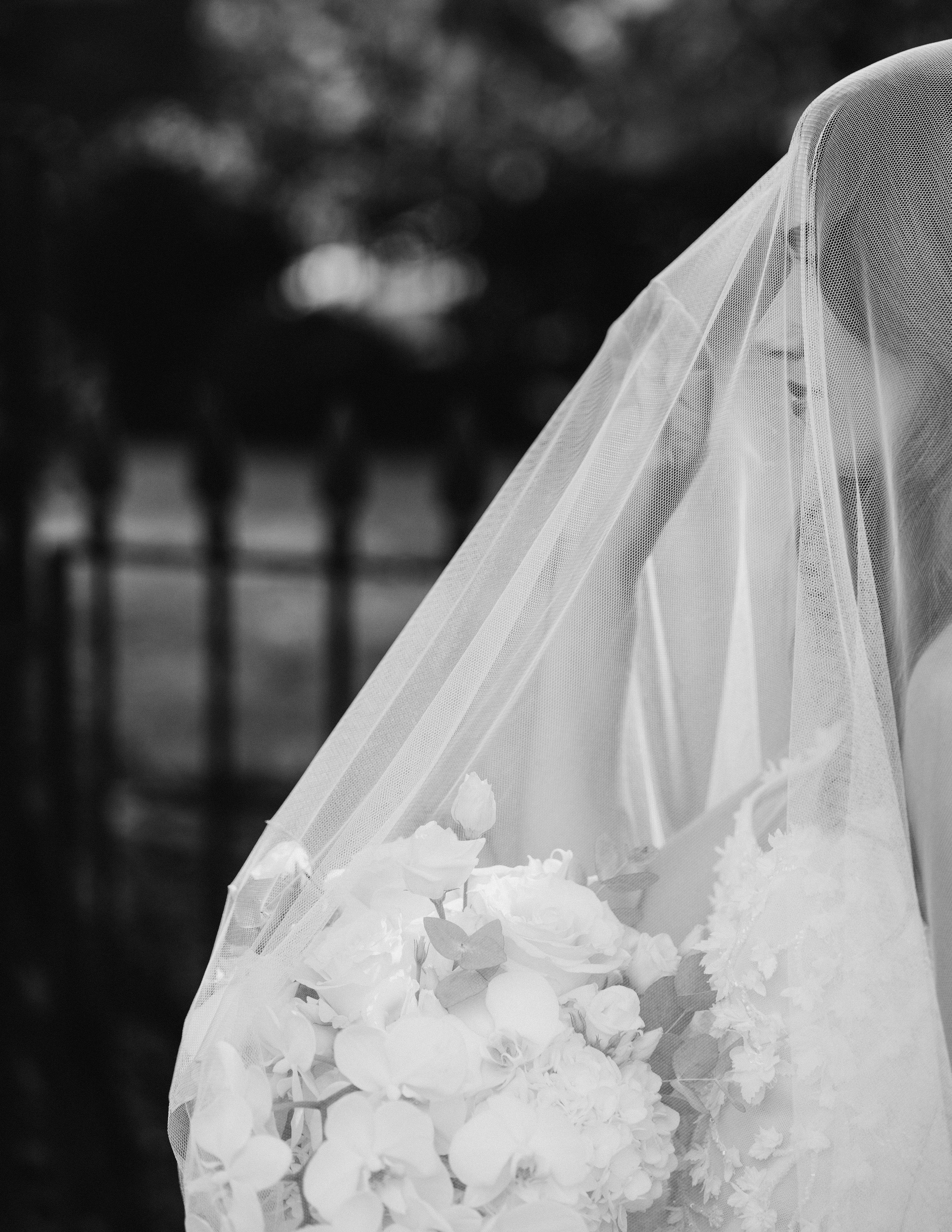 Elegant Wedding London Belgravia Elopement couple. Timeless Wedding & Event Photography from London to the world