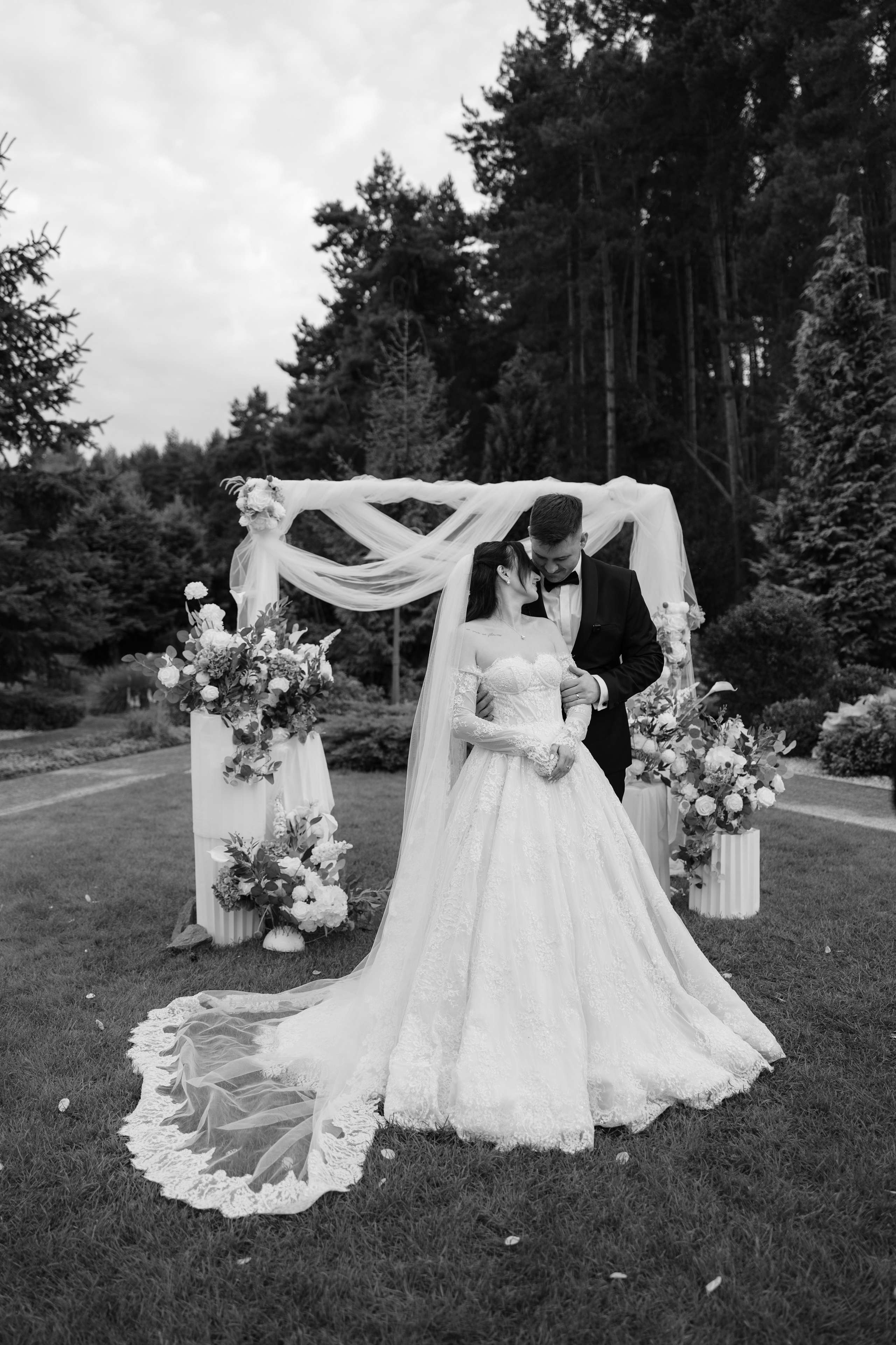 Y&D. Dworek przy Lasie. 31.08.2025. Fotograf ślubny i rodzinny w Krakowie Yana Klymova