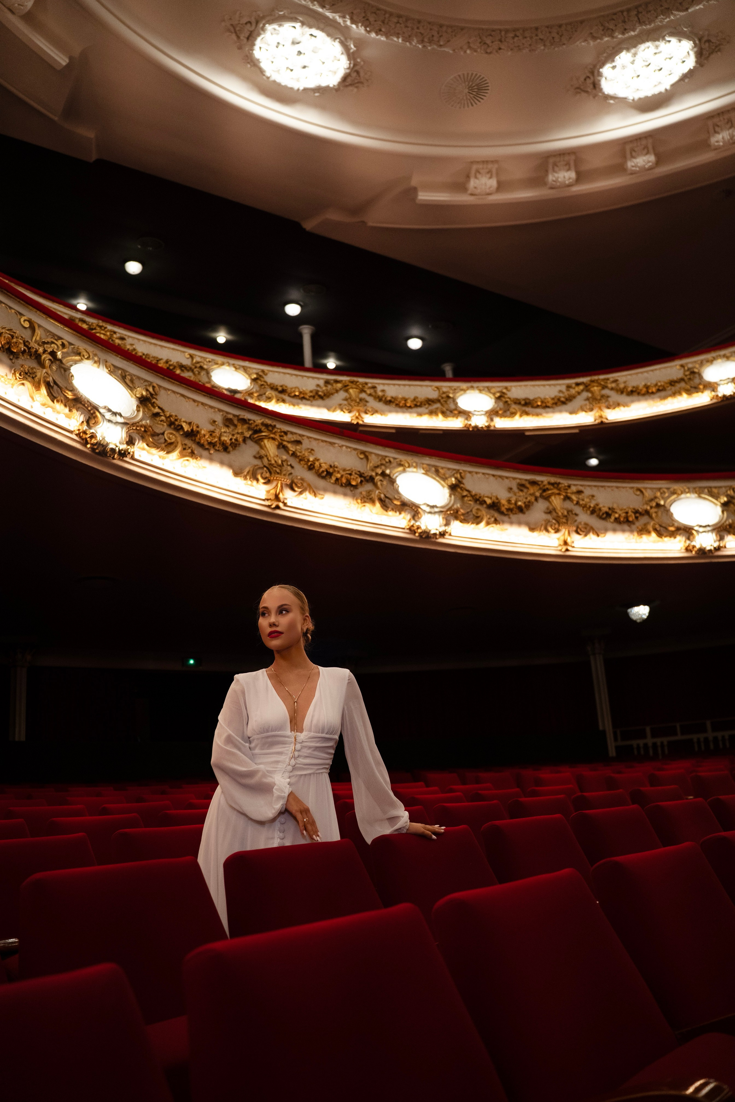 Theatre. Cinematic Photography in Spain | Photographer & Videographer