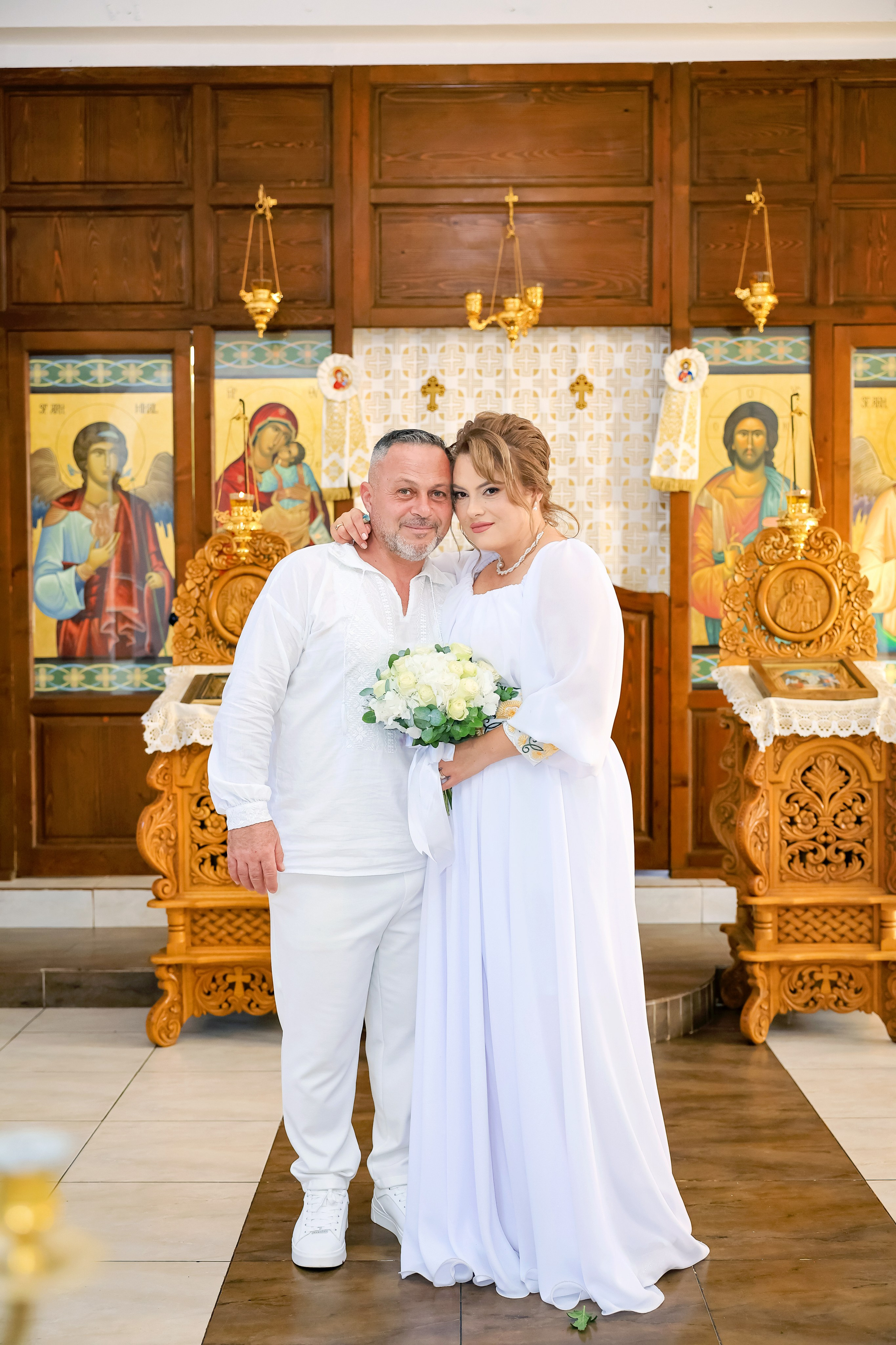 Andrei Sebastian. Moments By Gub