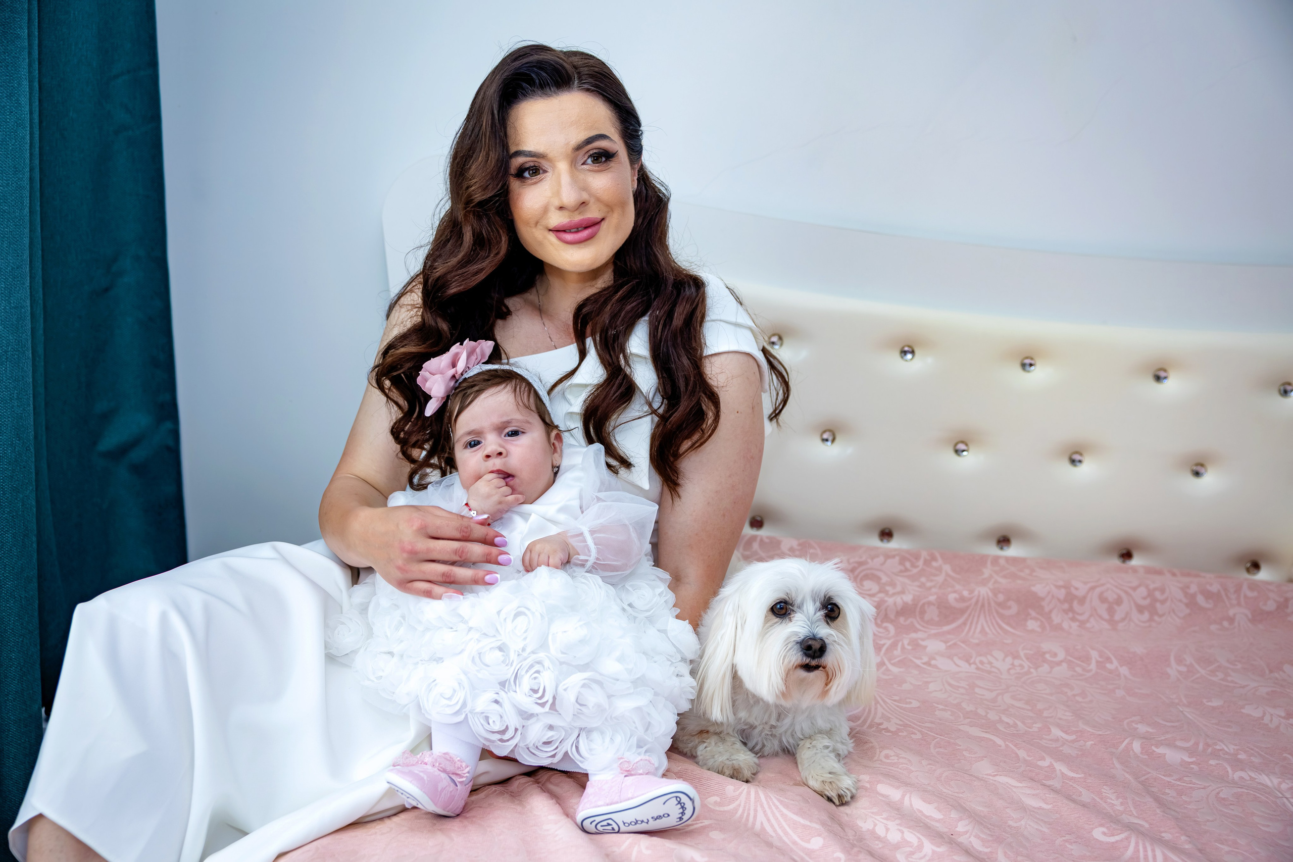 Iris Stefania. Moments By Gub