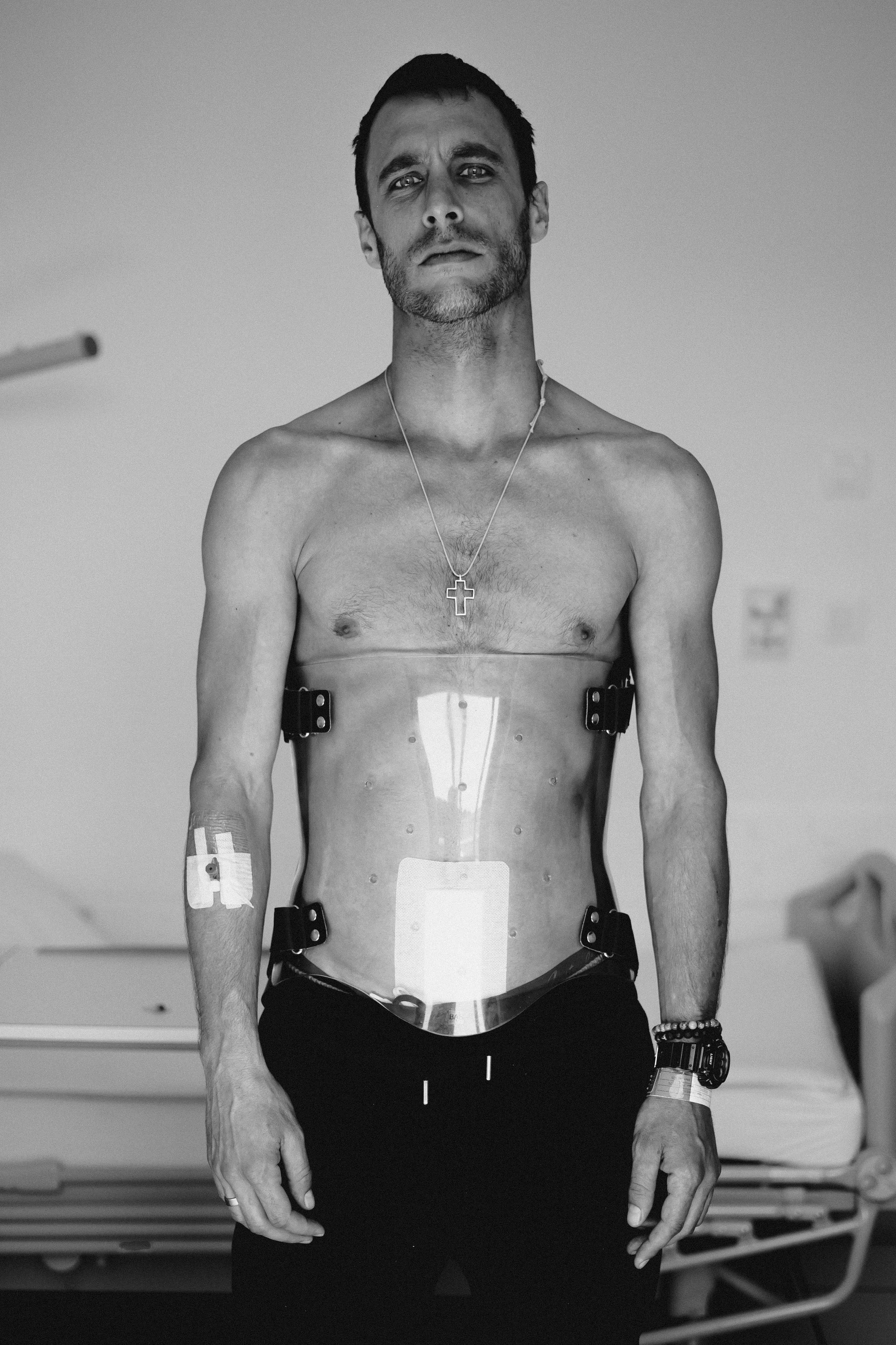 BLACK AND WHITE. OLGA REPTIK