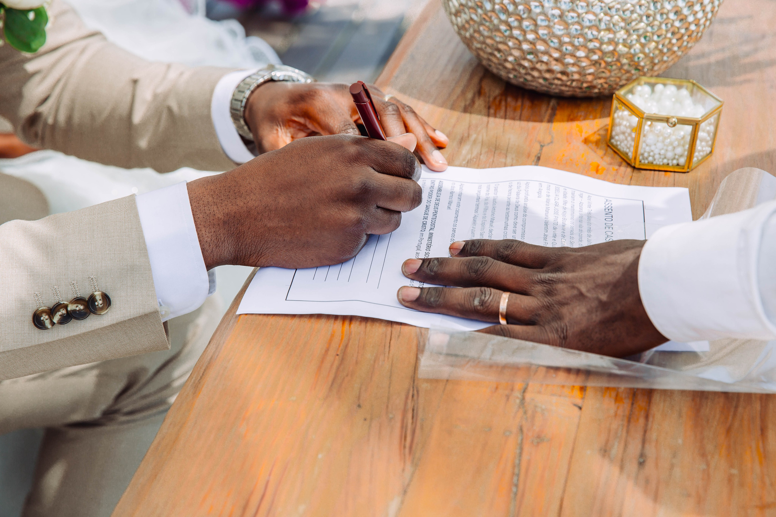 Kuselia & Kaleb. Fazemos o seu casamento ser lembrado por gerações