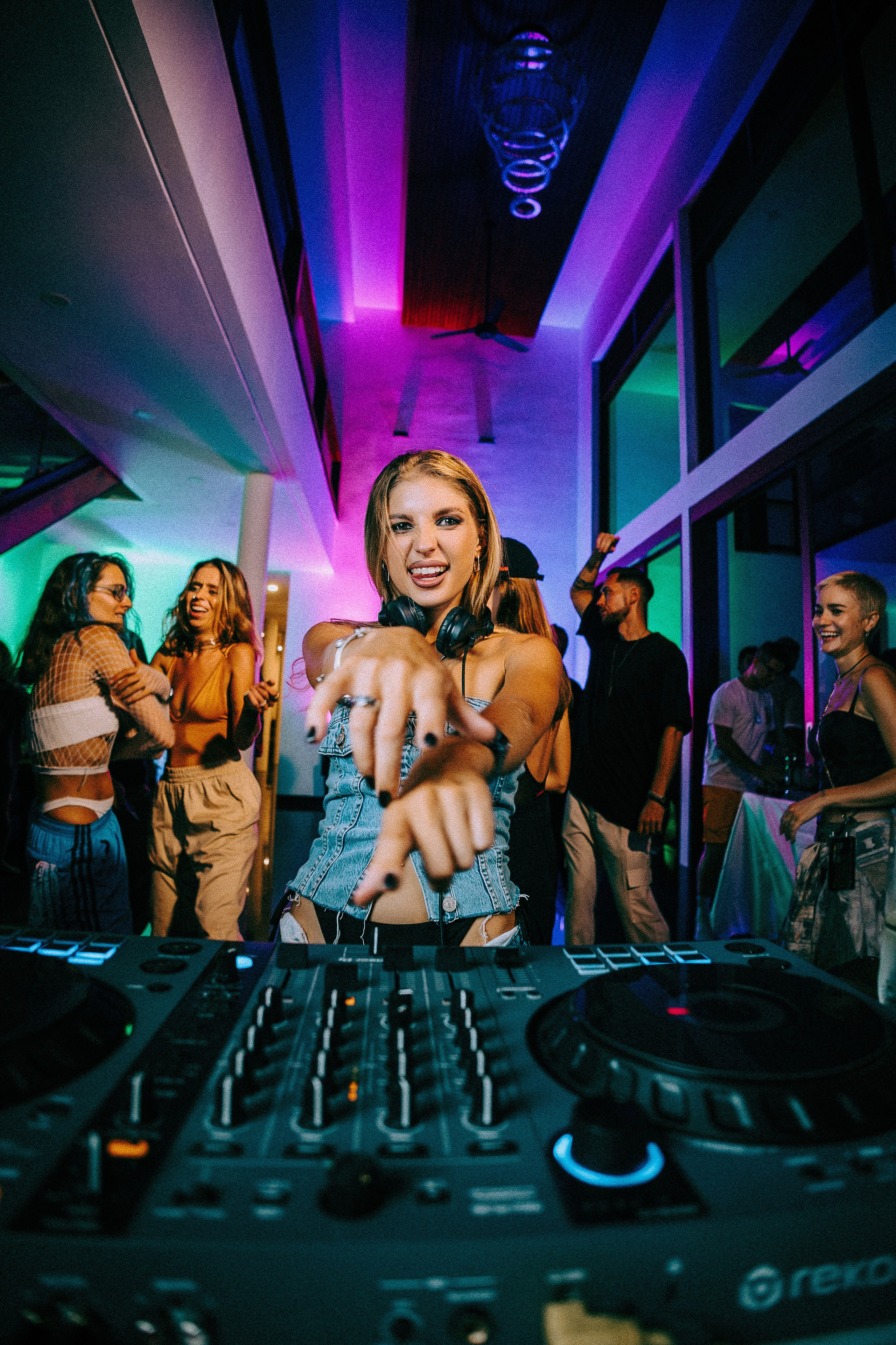 Репортажная съемка — портфолио фотографа на Бали. Профессиональный фотограф Нурмиева Вероника