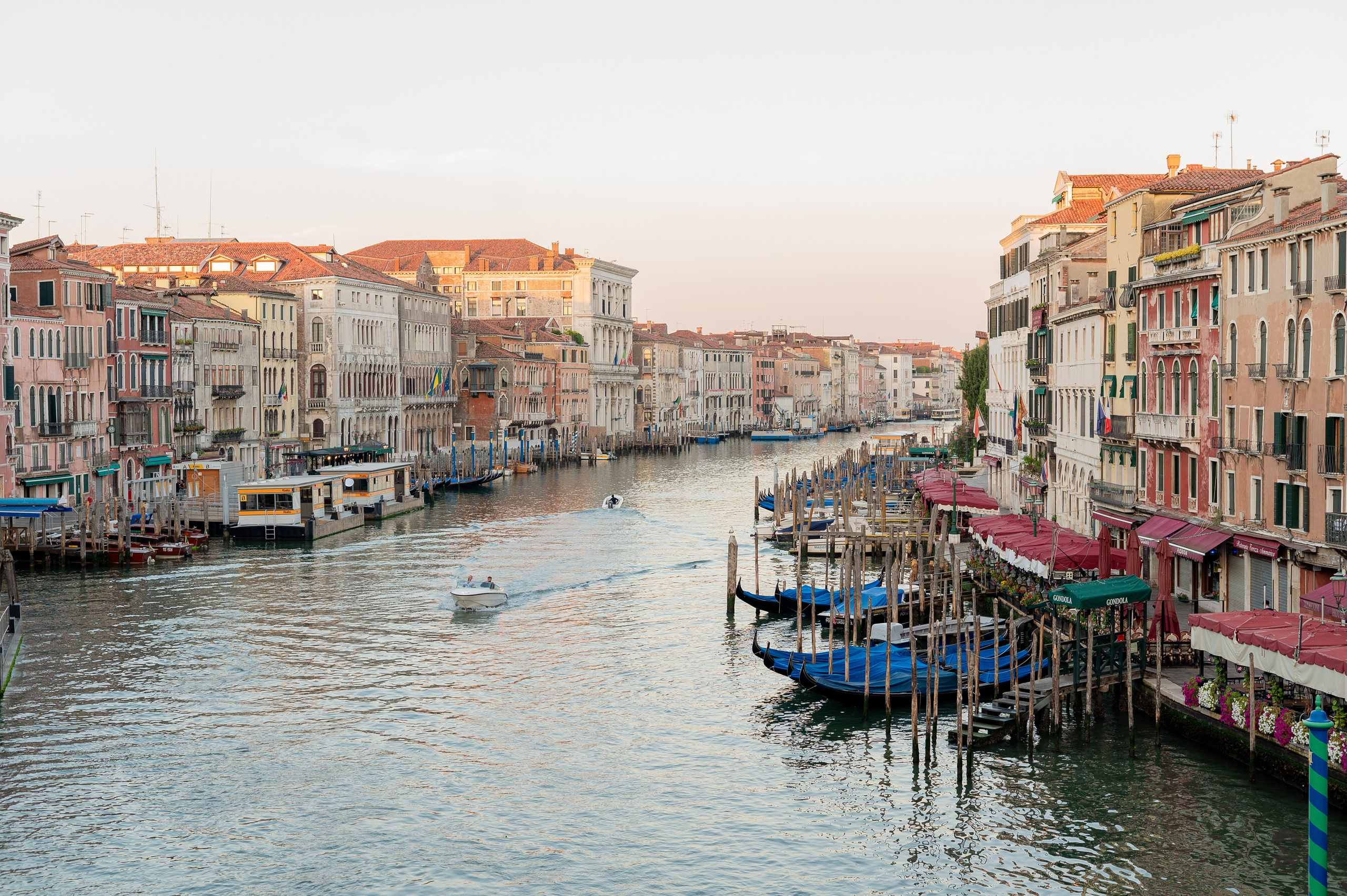 Angelica&Abraham 20th Wedding Anniversary. Photographer in Venice Anna Terzi