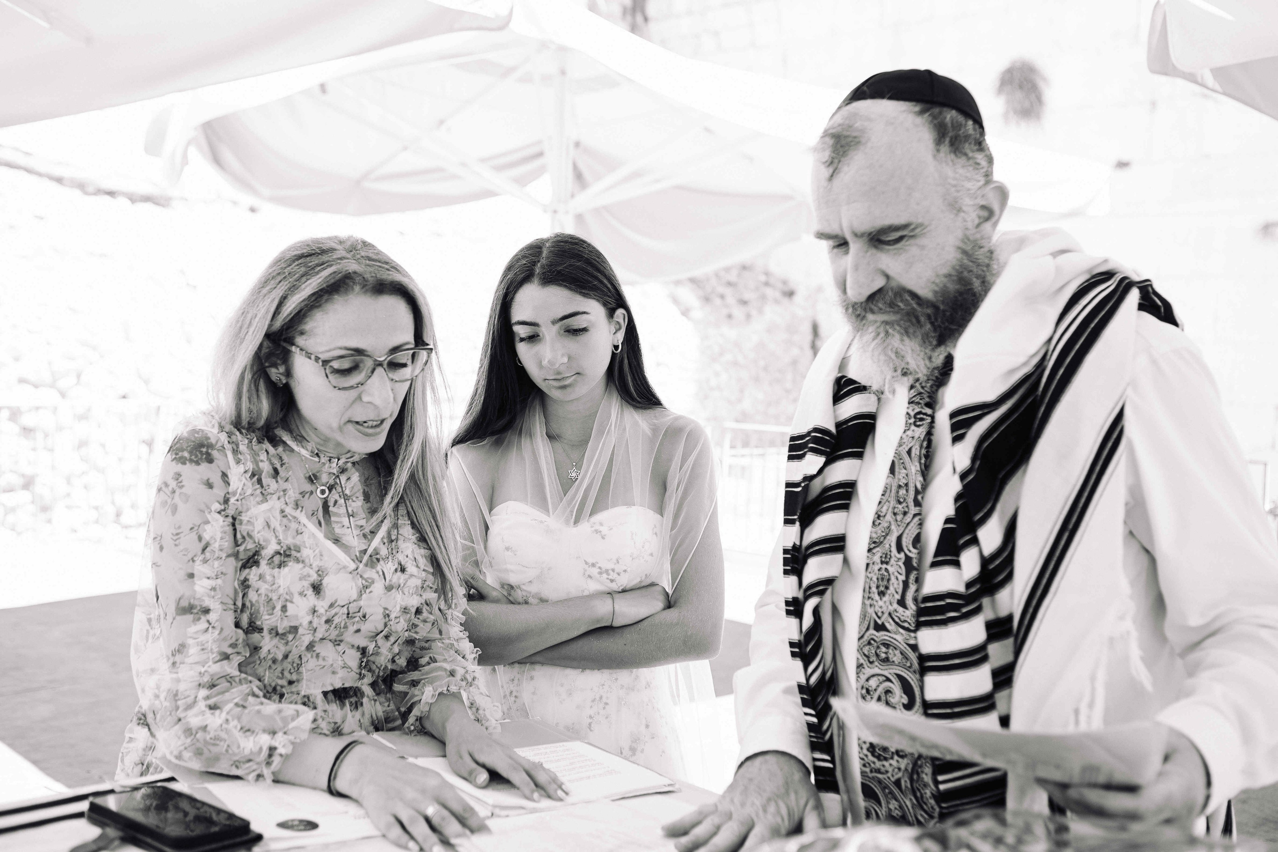 BAT MITZVAH CEREMONY + PHOTO SESSION. Https://shi-photo.com/